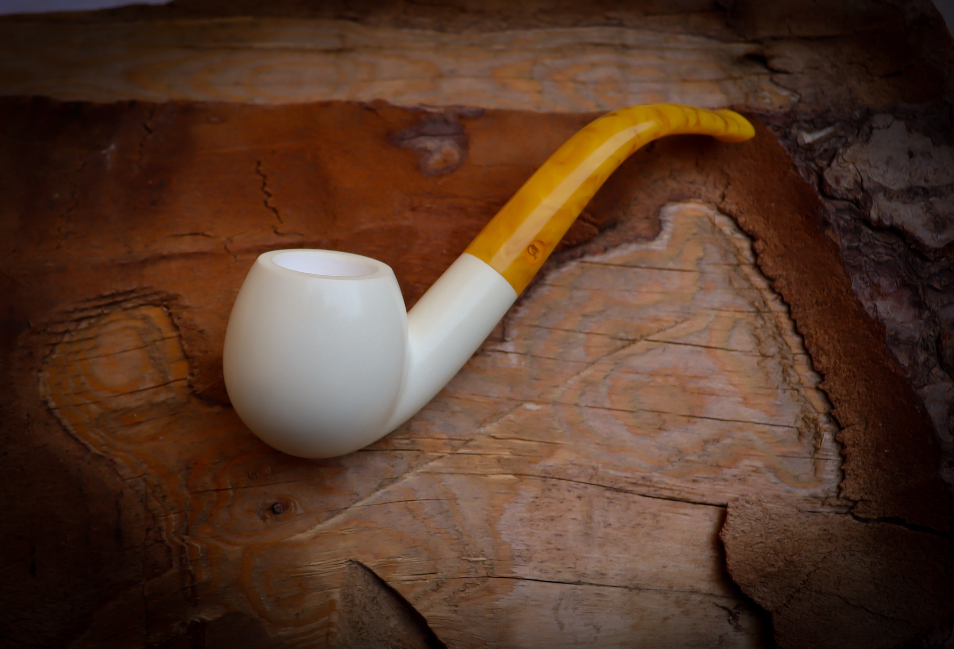 Apple Meerschaum Pipe