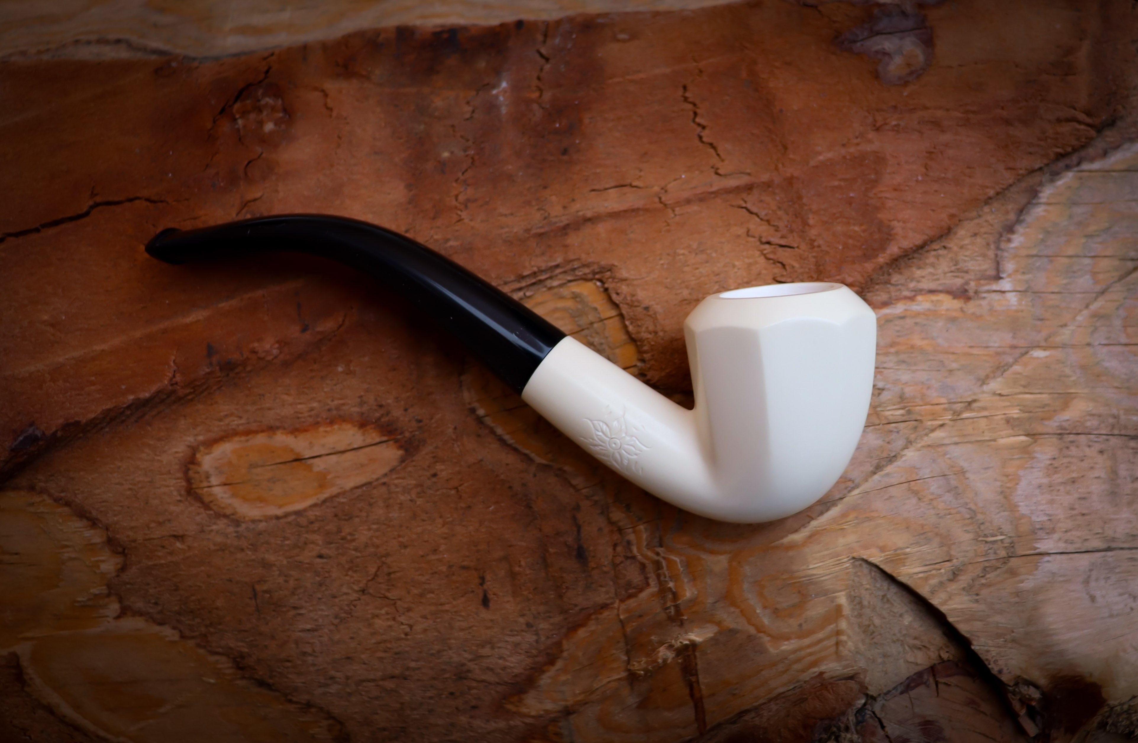 Panel Meerschaum Pipe