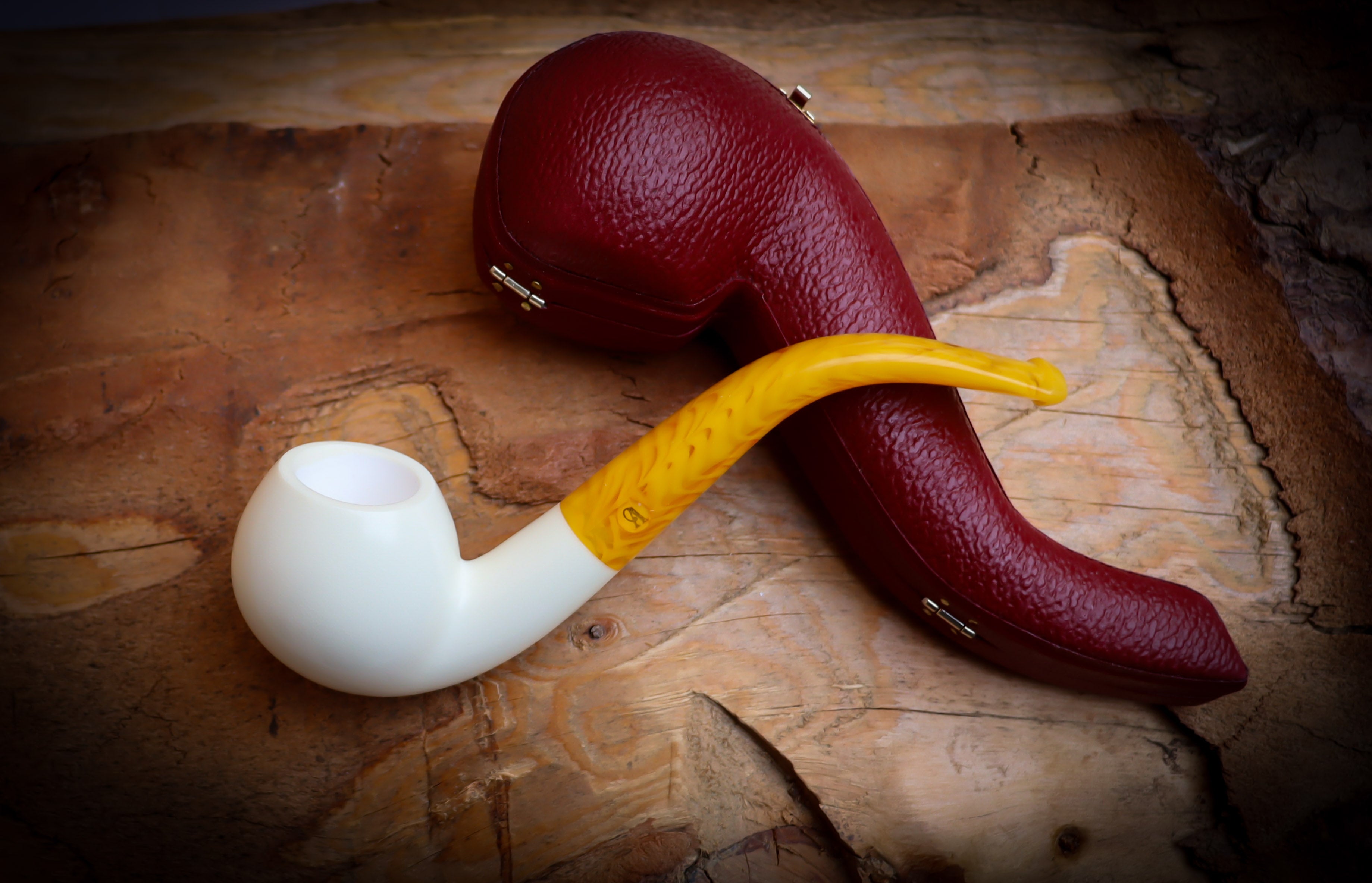 Apple Meerschaum Pipe