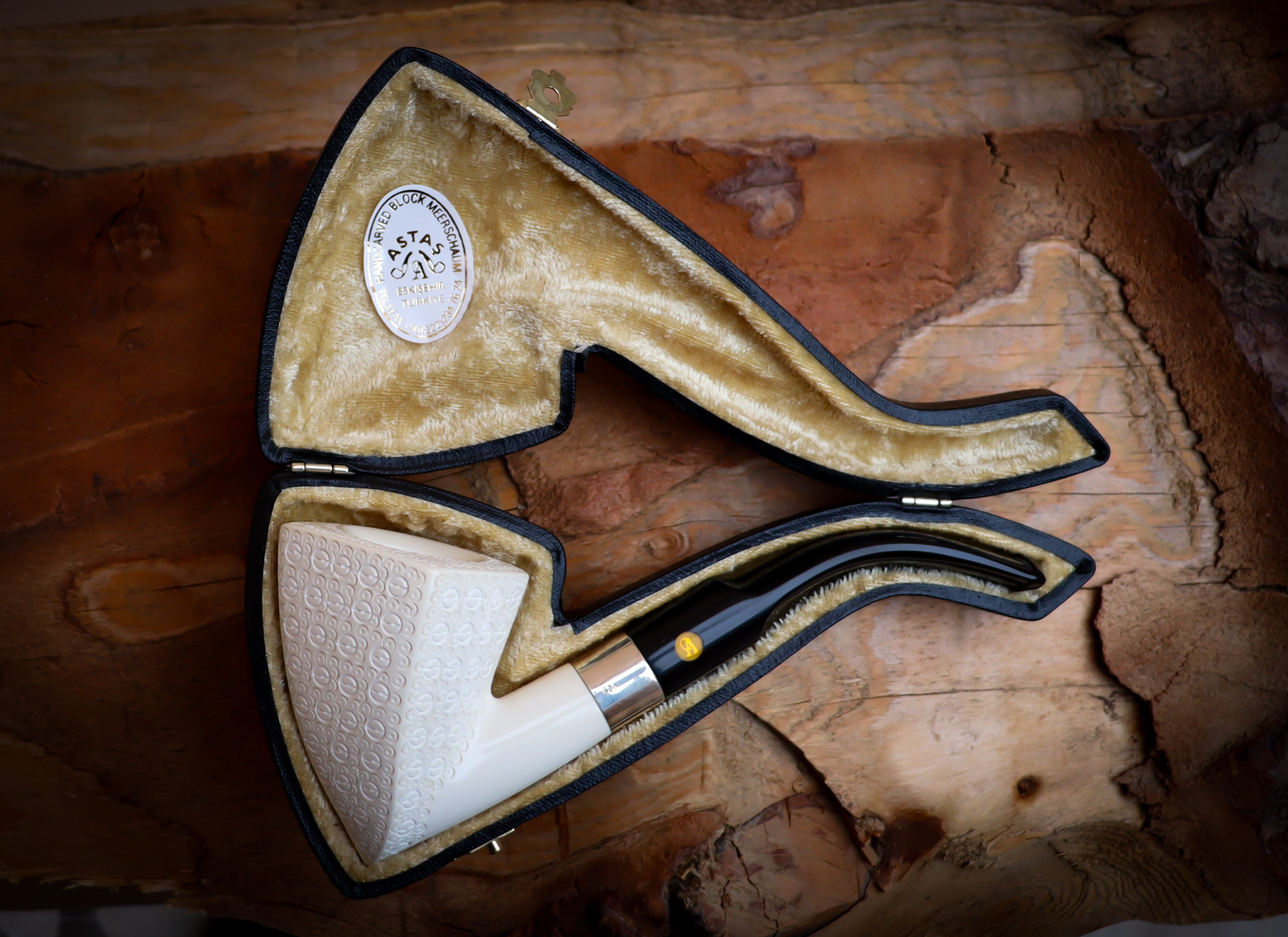 Hammer Meerschaum Pipe