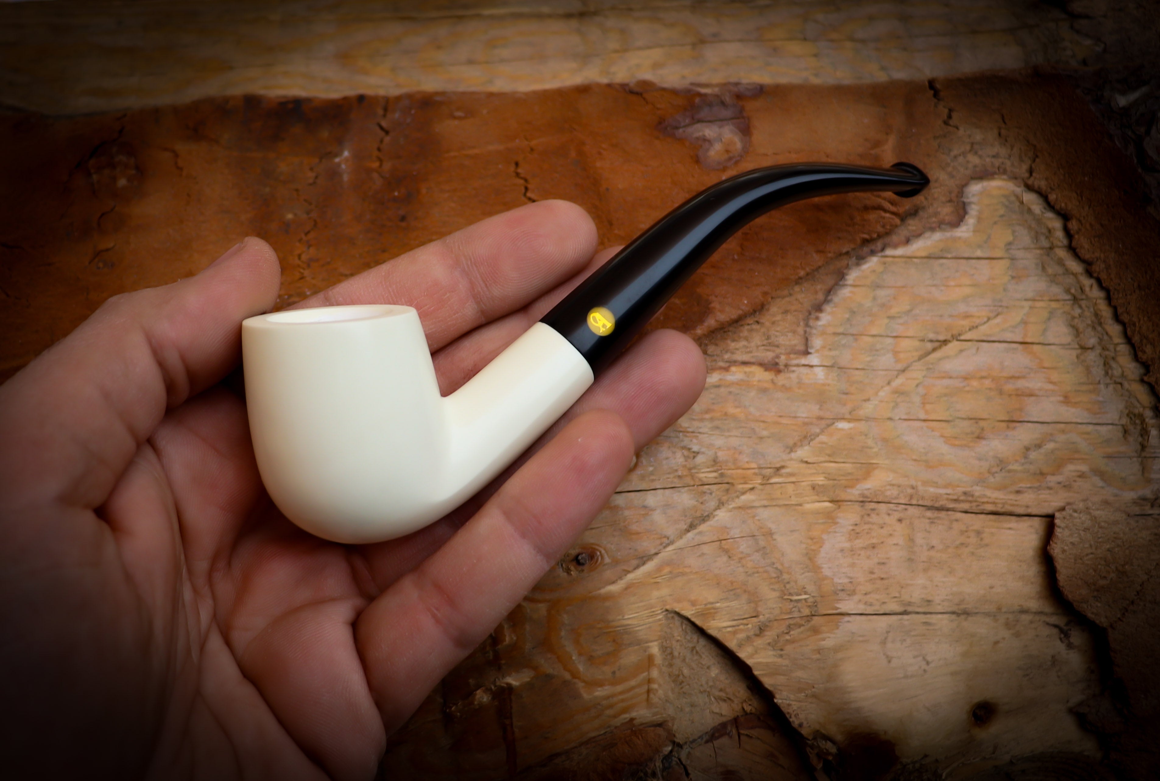 Bent Meerschaum Pipe