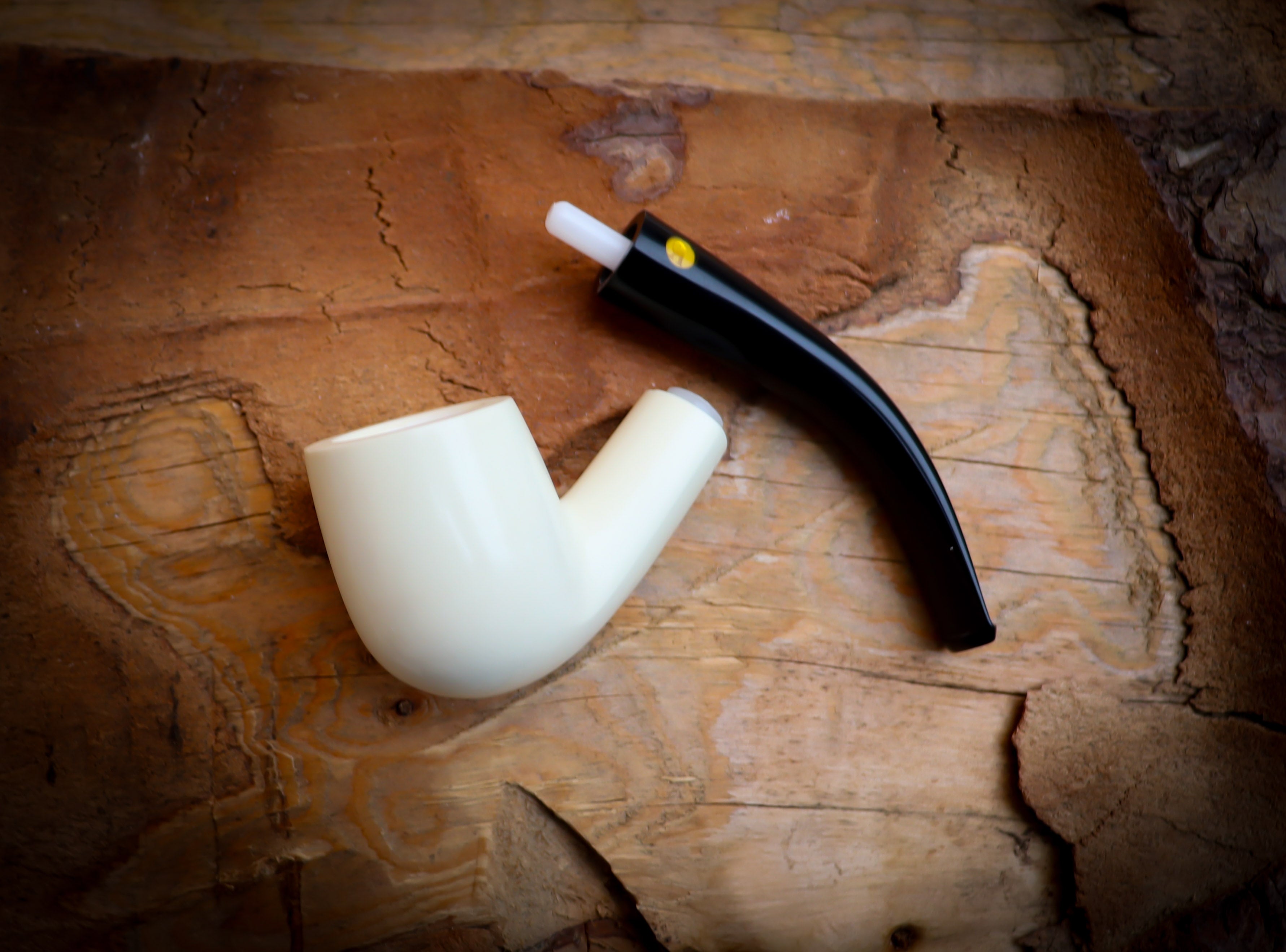 Bent Meerschaum Pipe