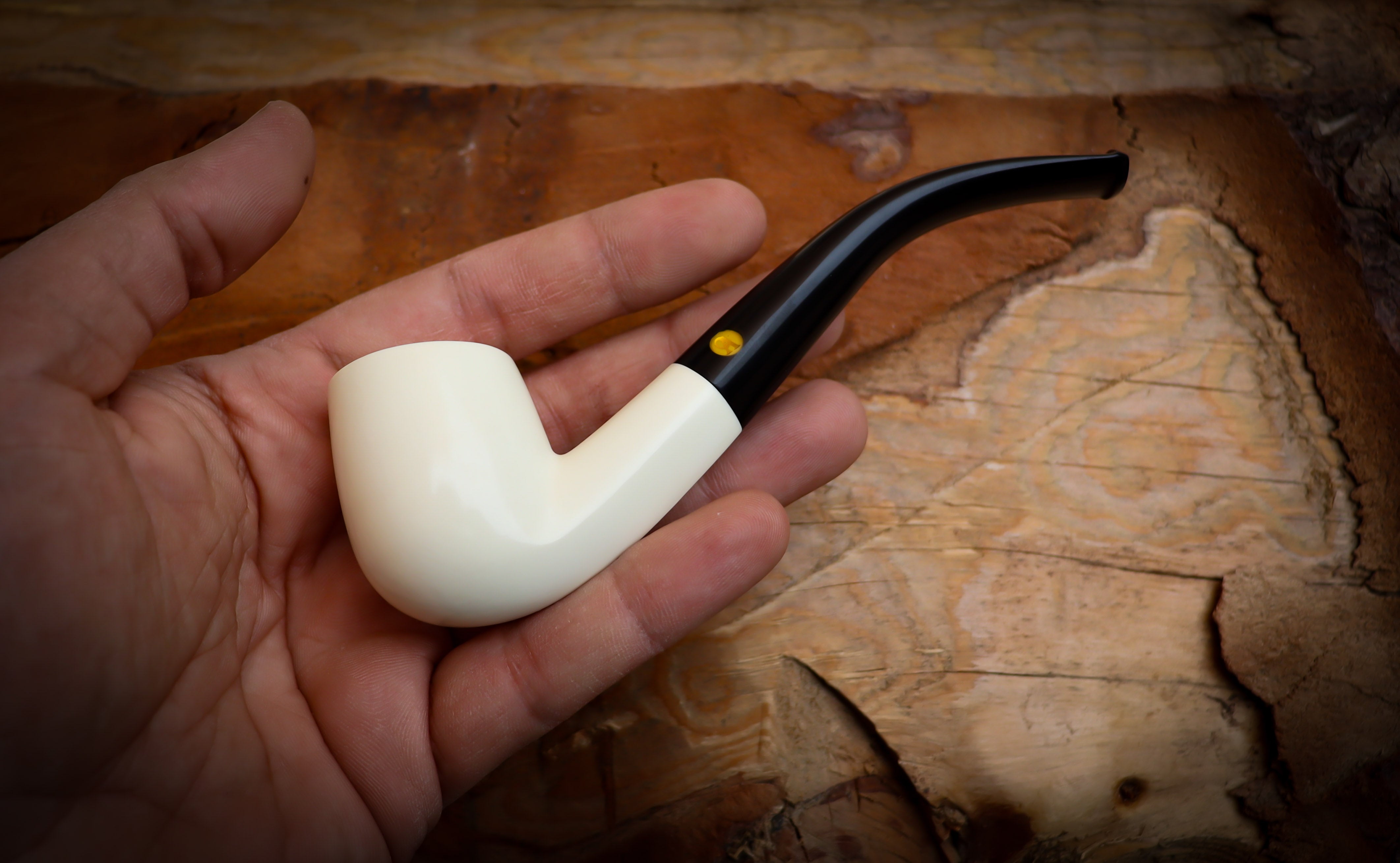 Bent Meerschaum Pipe