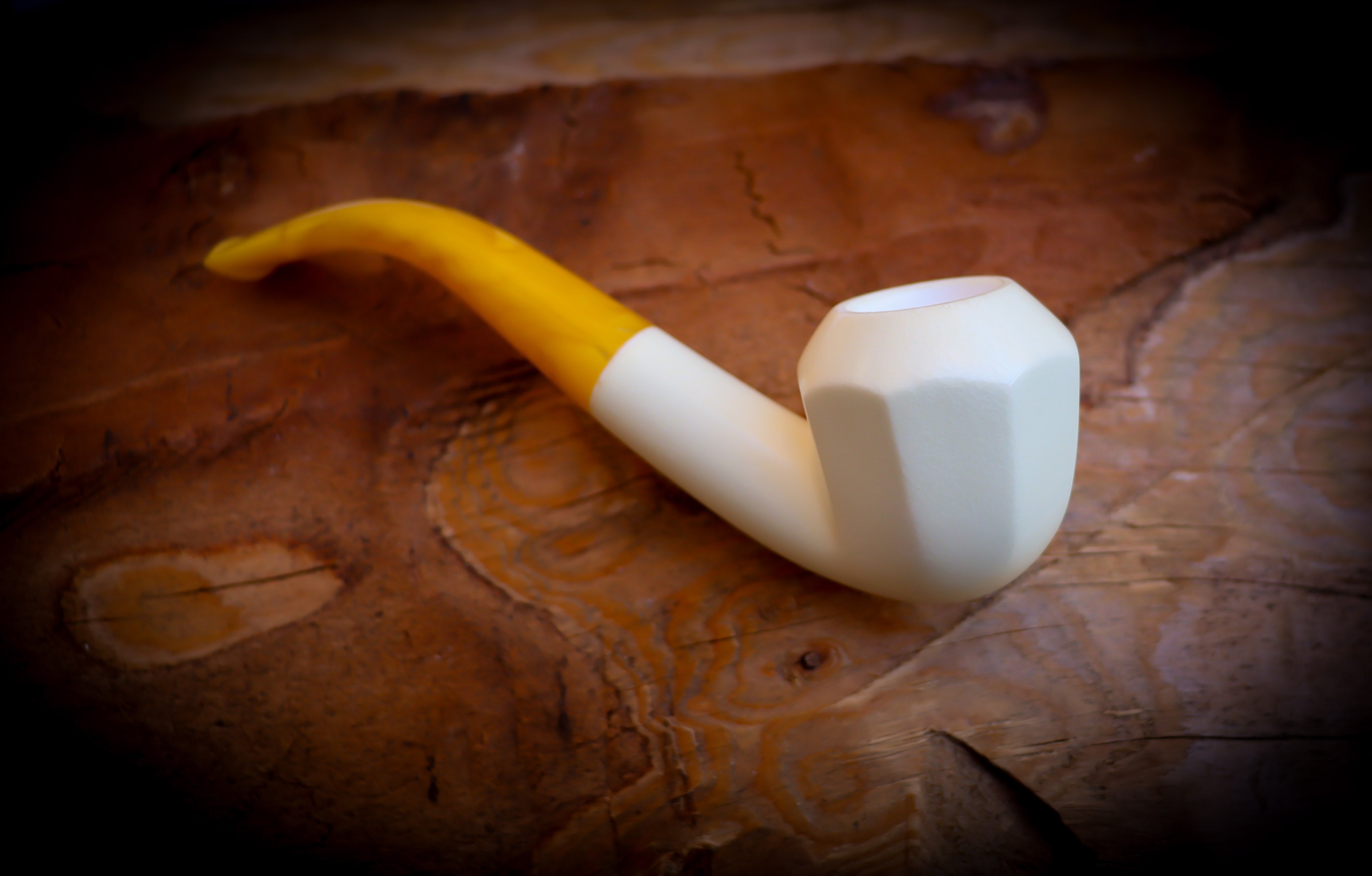Panel Meerschaum Pipe