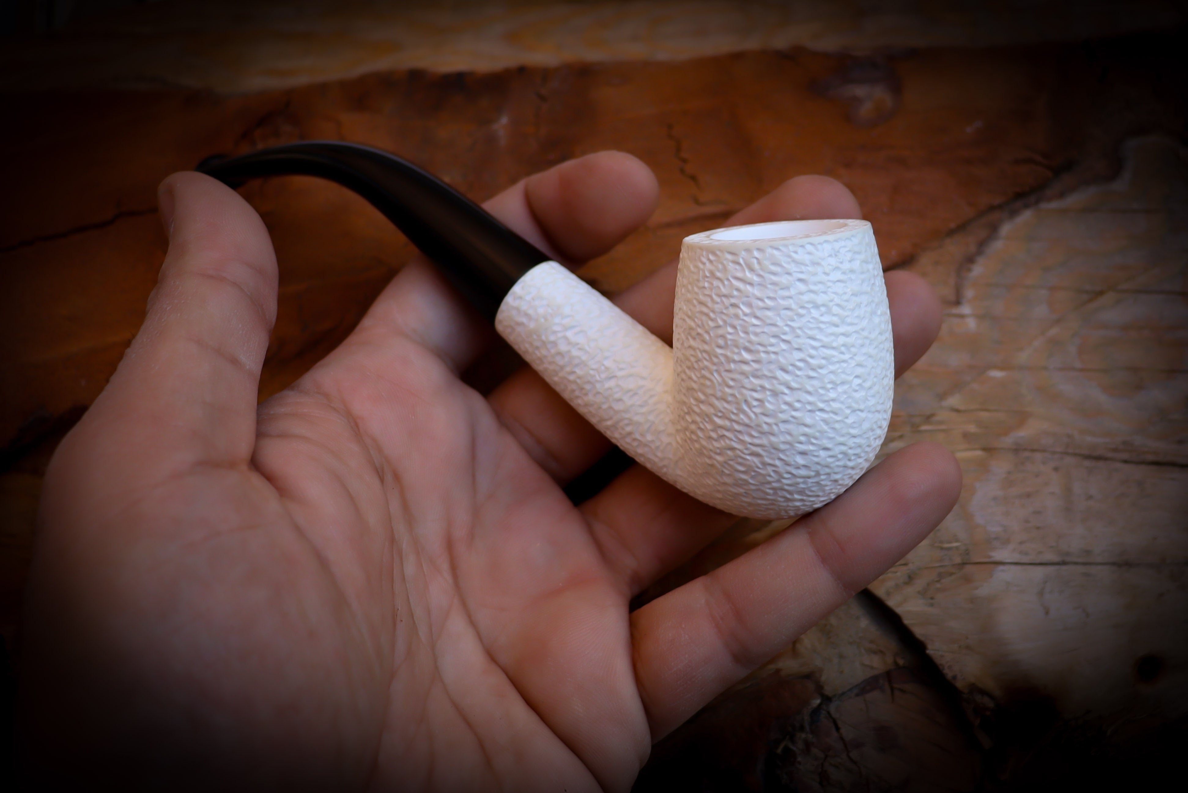 9MM Filtered Rustic Patterned Half Bent Meerschaum Pipe
