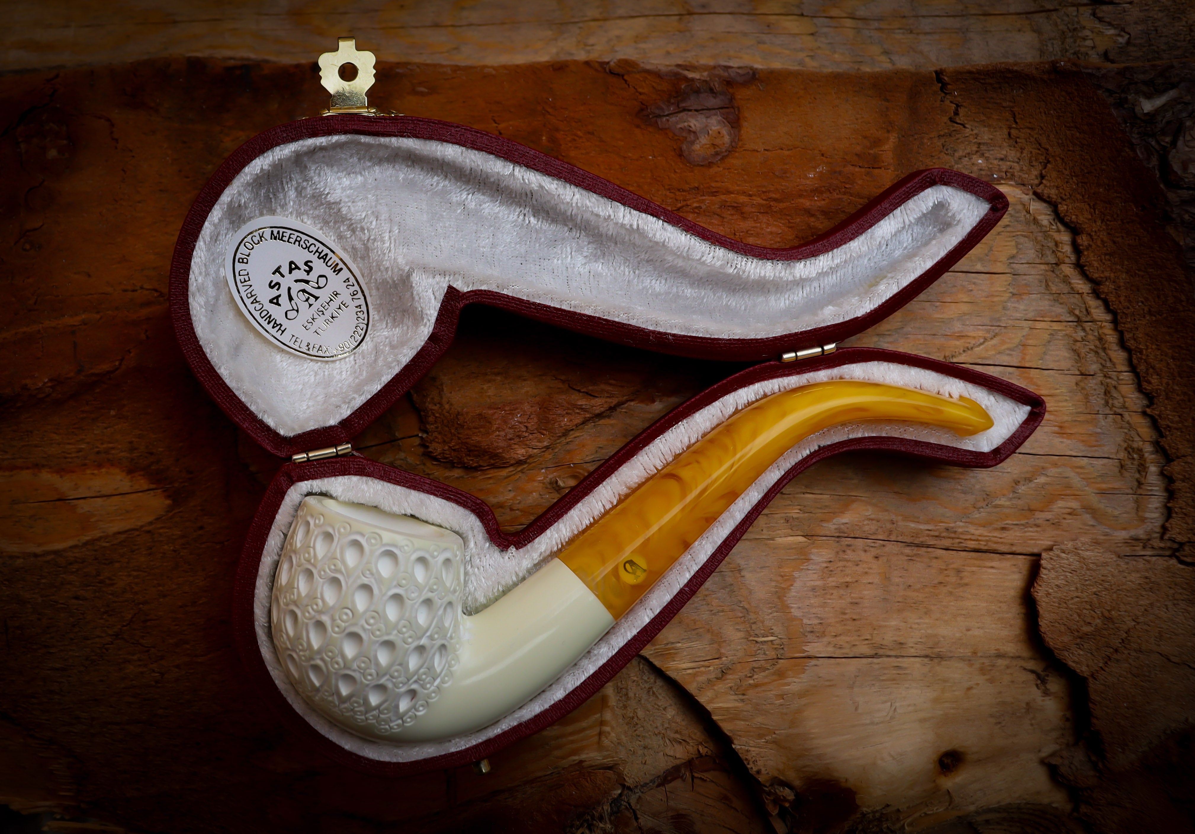 Bent Meerschaum Pipe