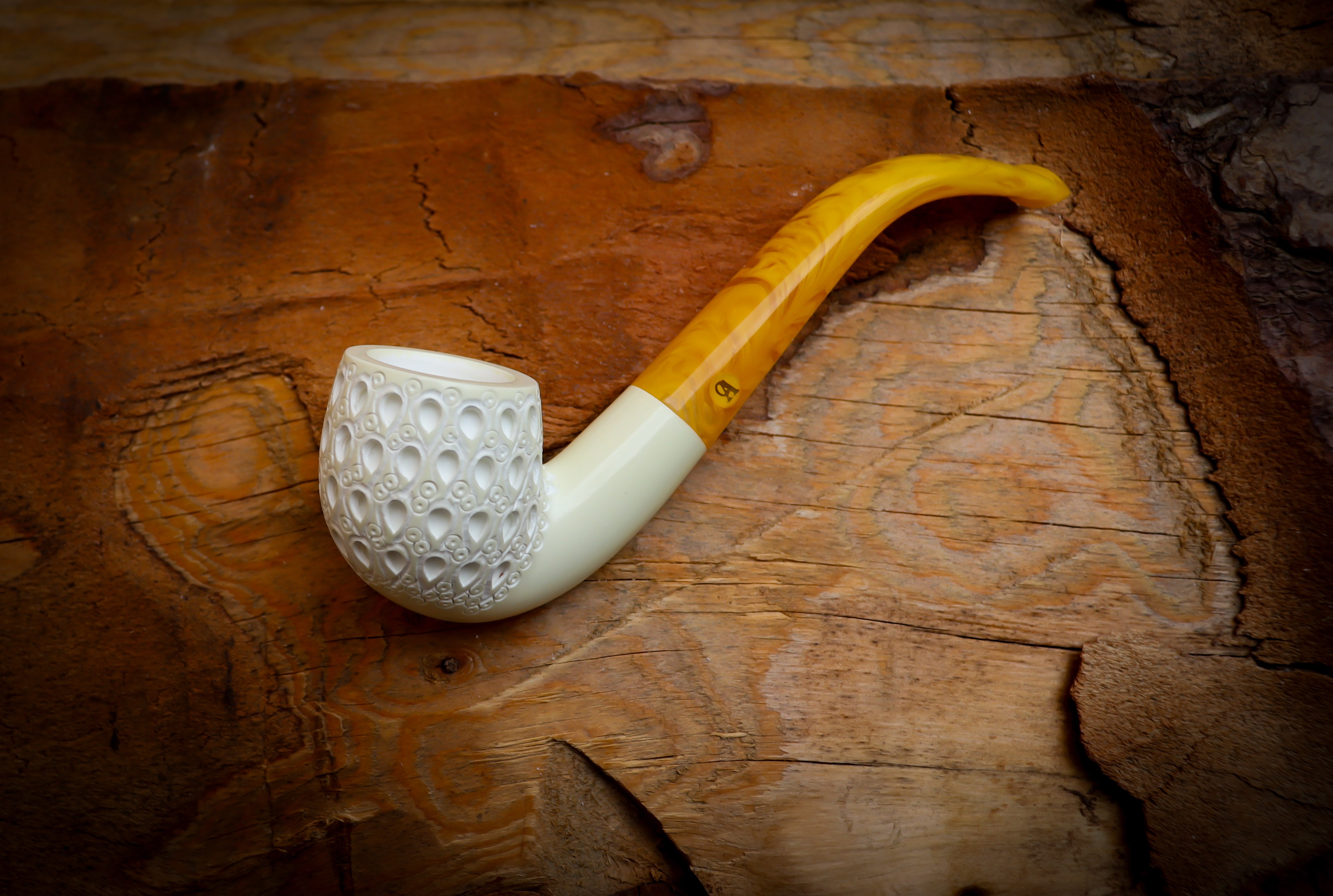 Bent Meerschaum Pipe