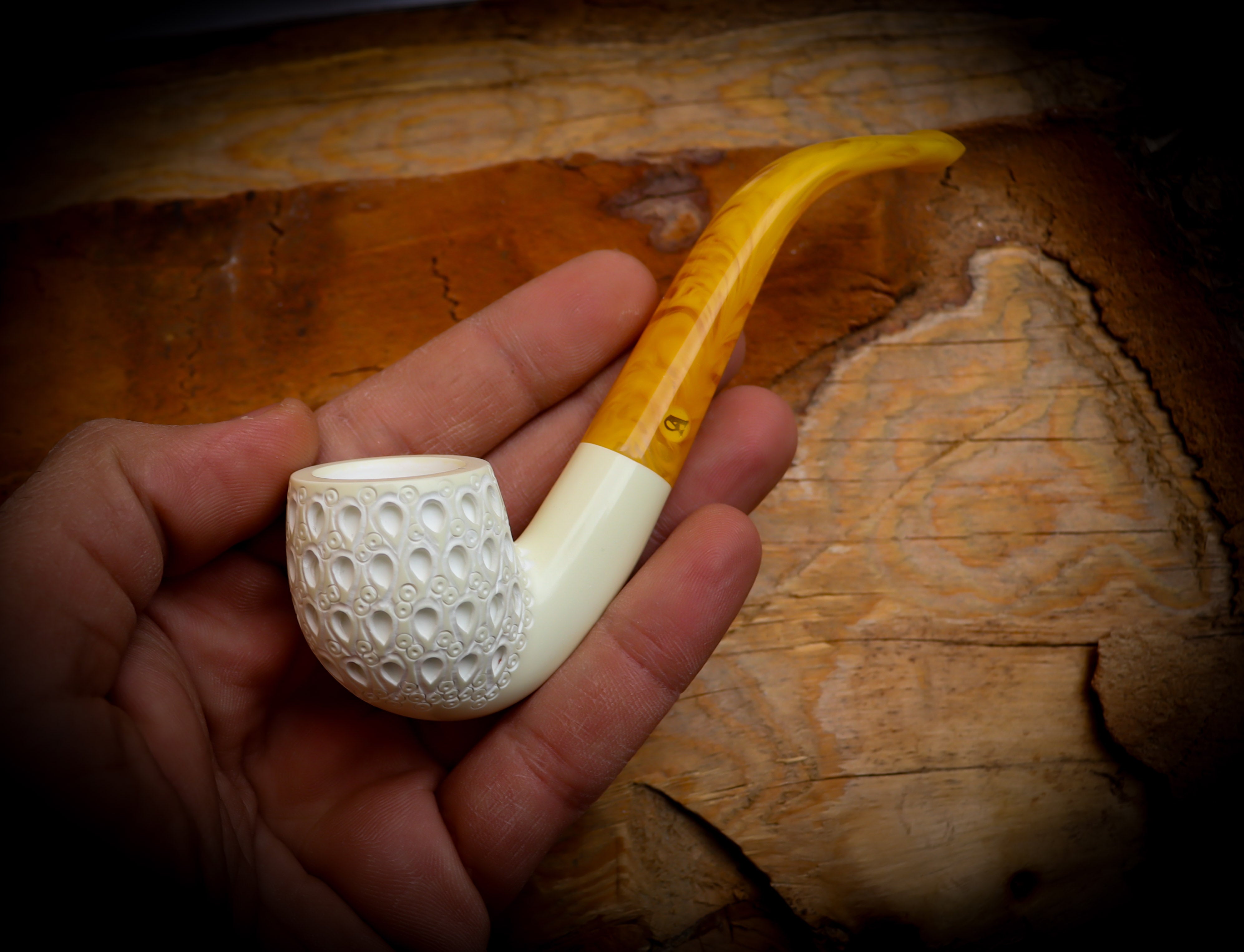 Bent Meerschaum Pipe