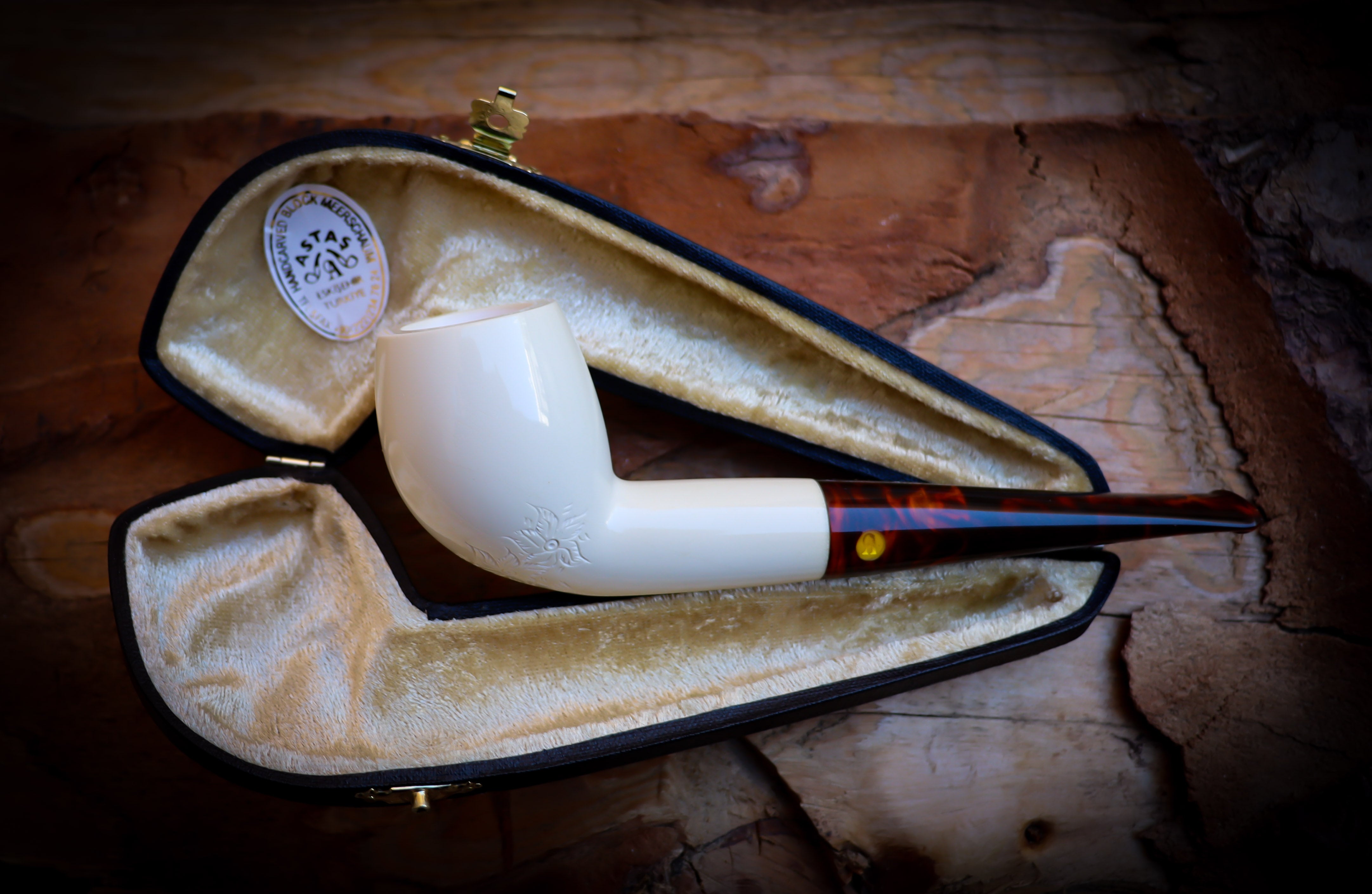 9MM Freehand Meerschaum Pipe
