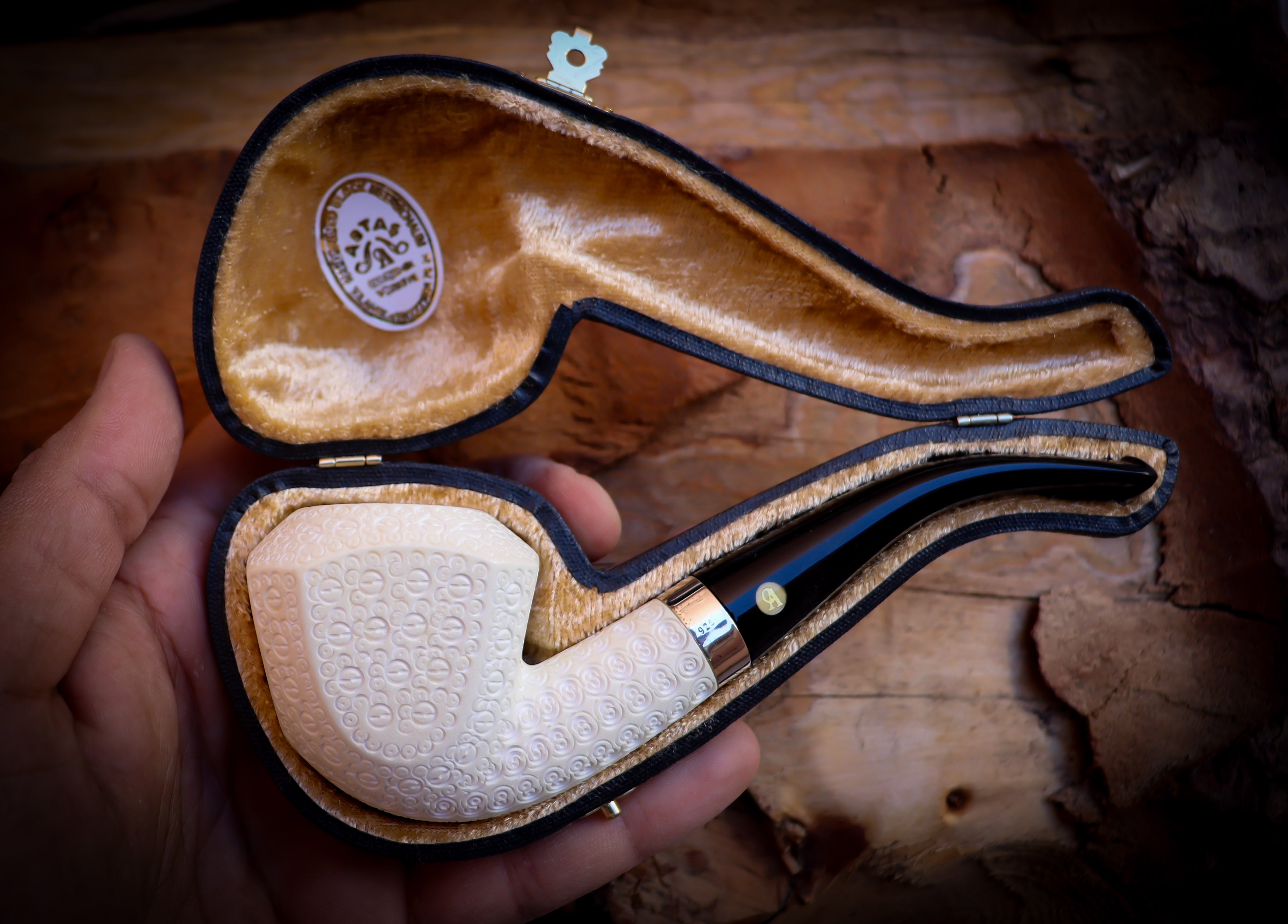 Silver Embroidered Special Handmade Panel Model Meerschaum Pipe With Leather Box
