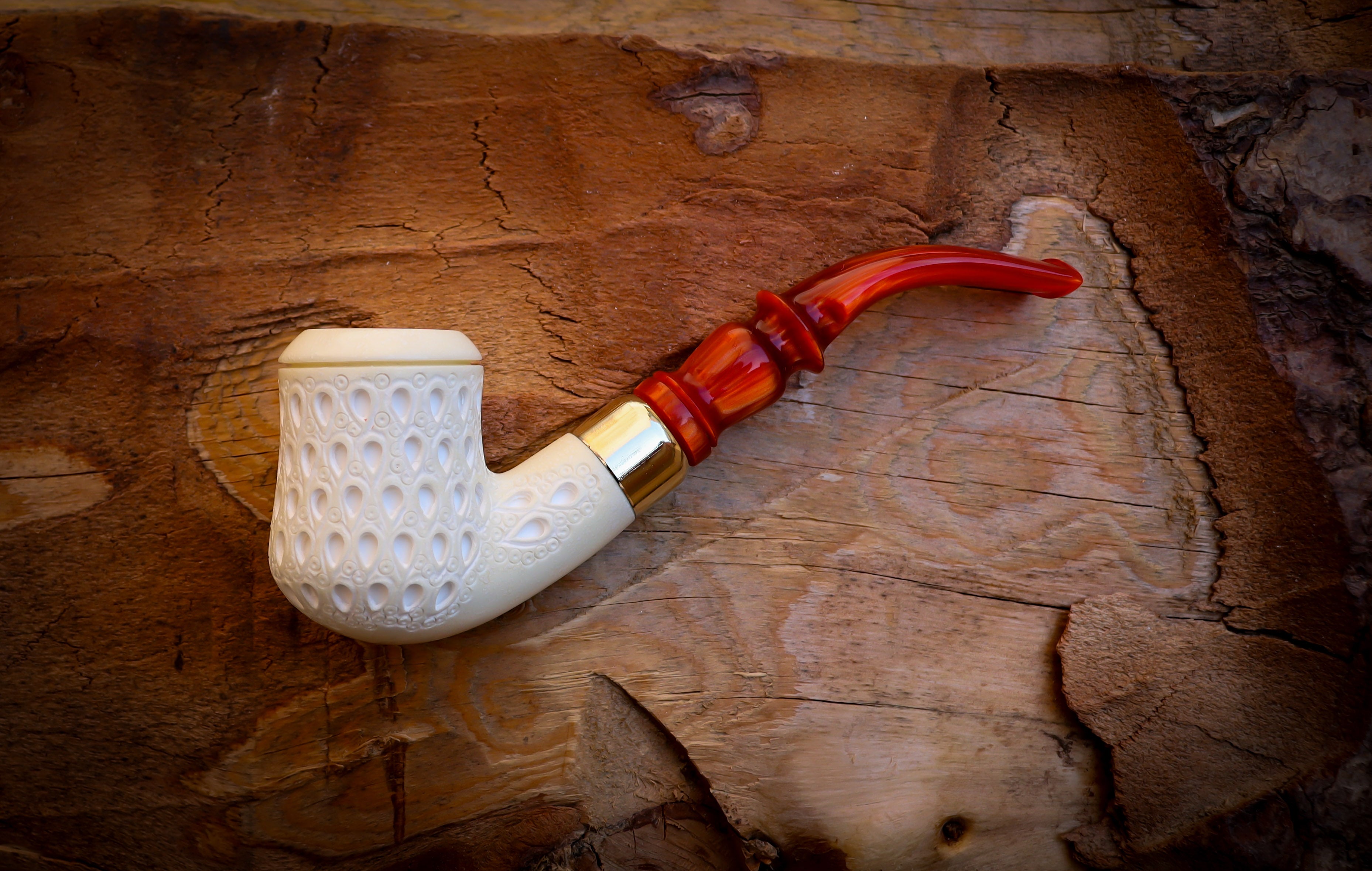 Embriodered Special Handmade Freehand Meerschaum Pipe With Leather Box- Astaş Meerschaum