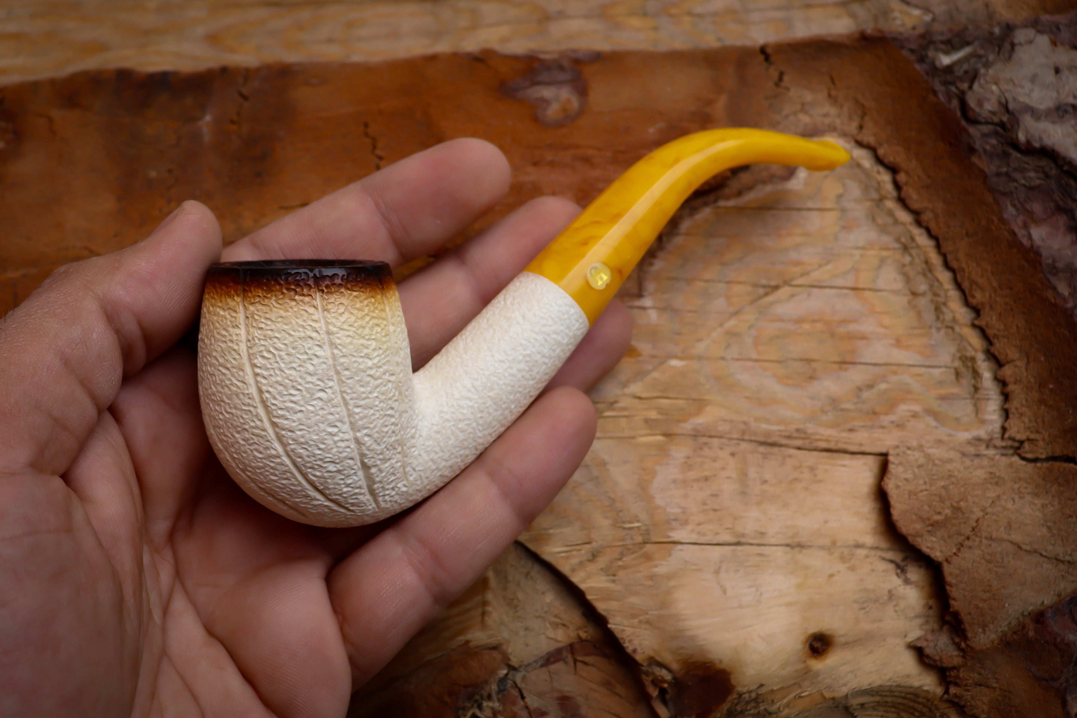 Lee Van Cleef, Rustic Patterned Special Hand Crafted Lee Van Cleef Meerschaum Pipe With Leather Box -Astaş Meerschaum, LVC Meerschaum