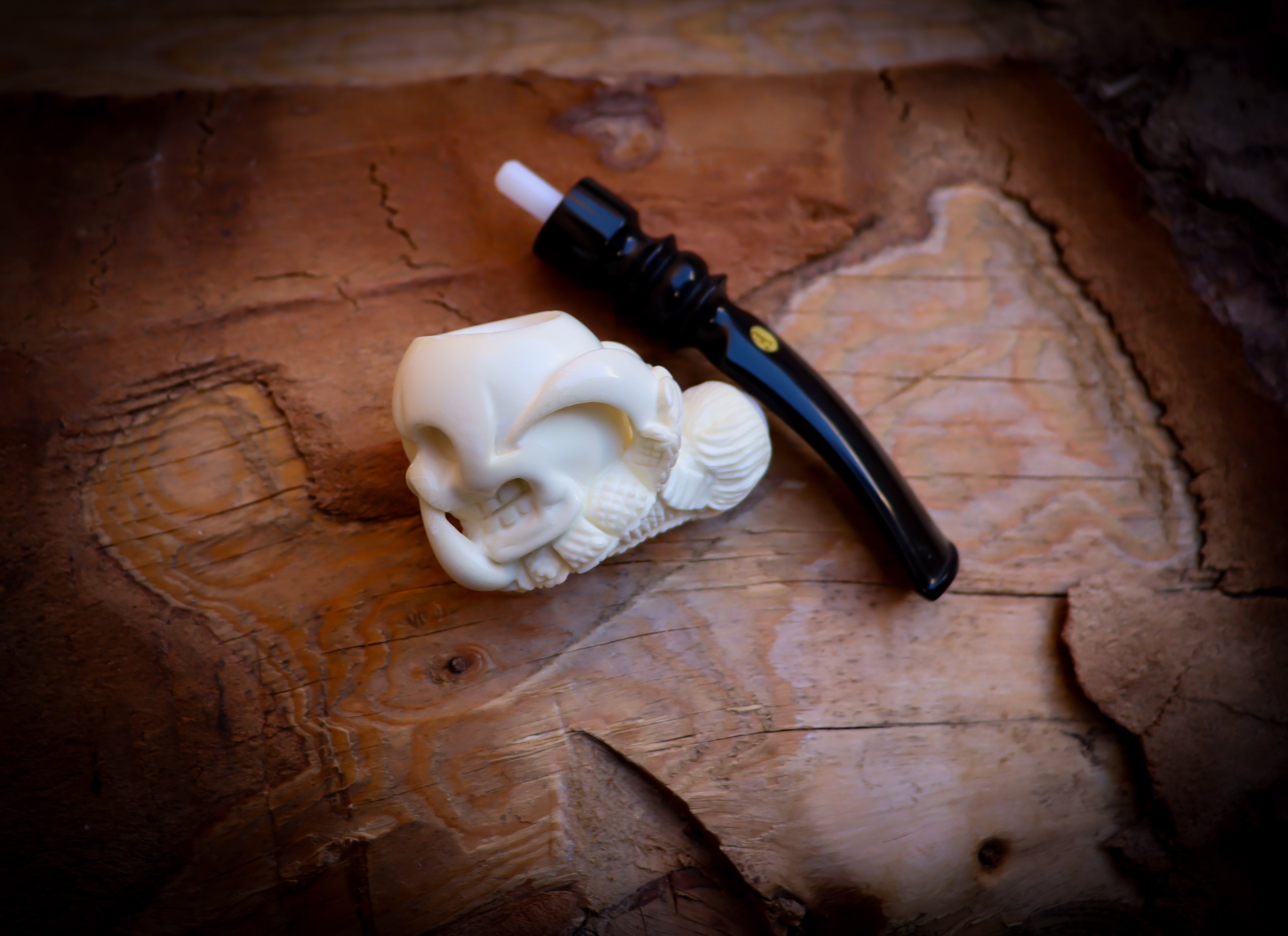 Skull in Eagle Claw Meerschaum, Special Handmade Skull in Eagle claw Meerschaum Pipe With Leather Box-Astaş Meerschaum
