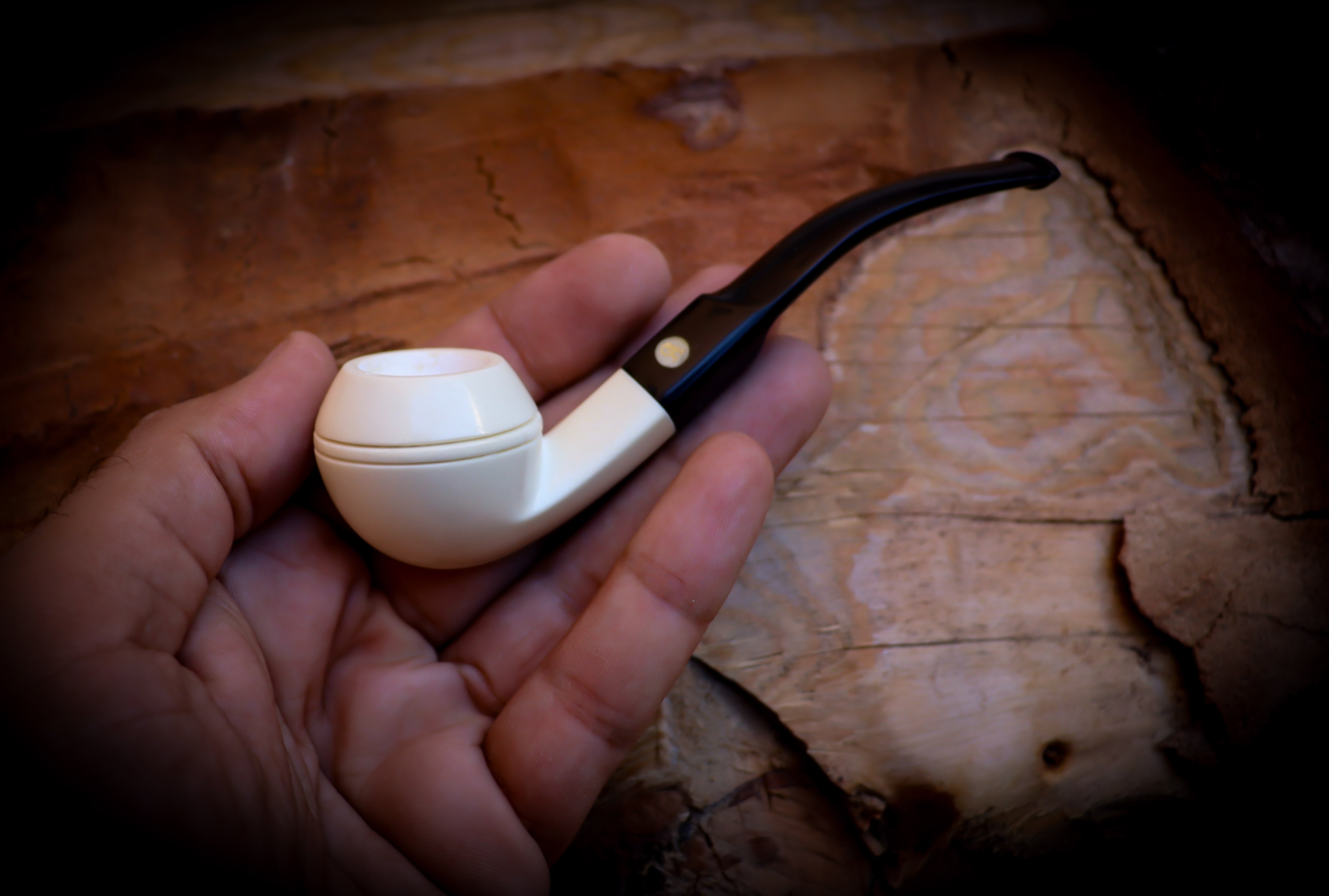 Squat Bulldog Meerschaum Pipe With Leather Box- Astaş Meerschaum