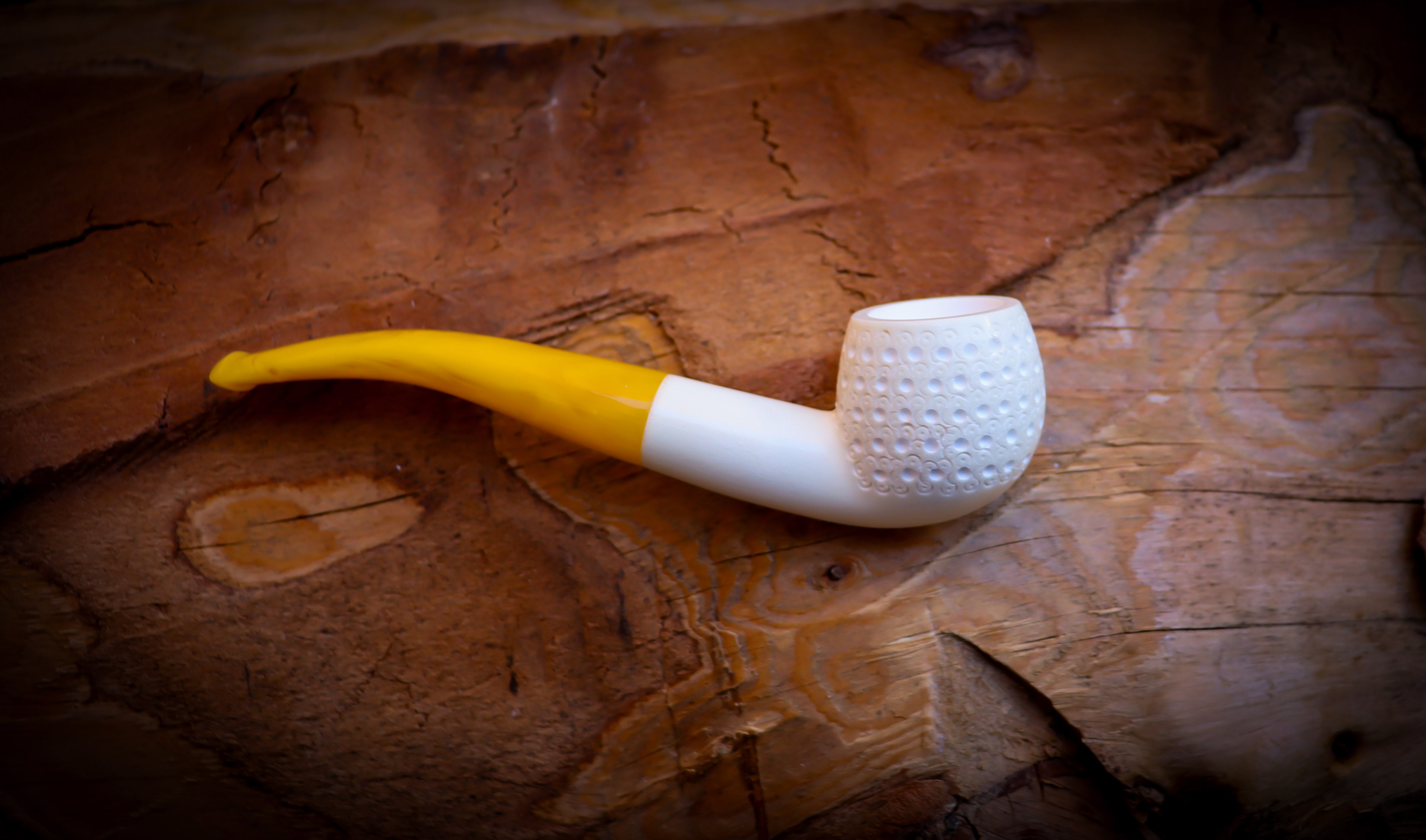 Bent Meerschaum, Embriodered Special Handmade Bent Meerschaum Pipe With Leather Box- Astaş Meerschaum