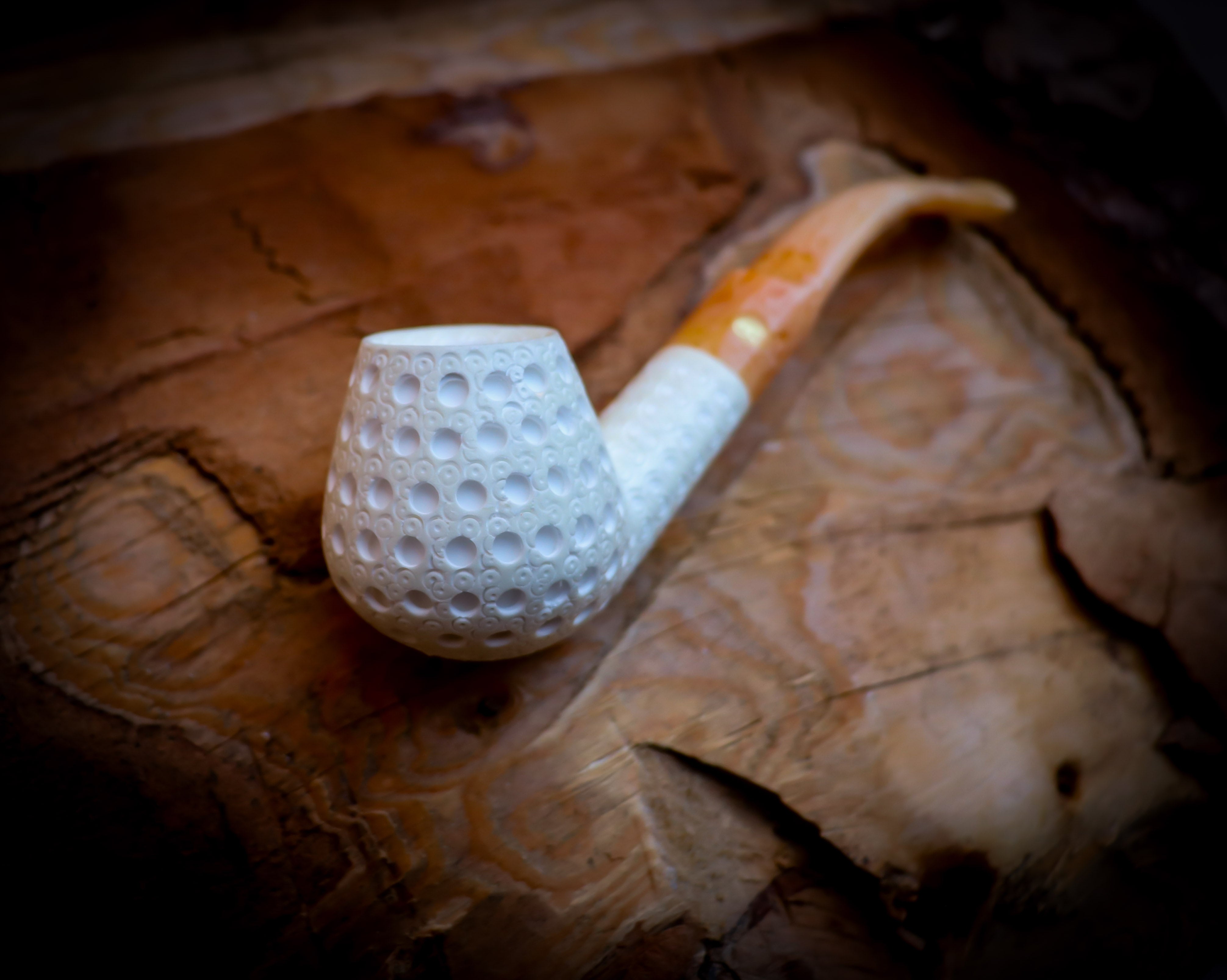 Embriodered Special Handmade Freehand Meerschaum Pipe With Leather Box- Astaş Meerschaum