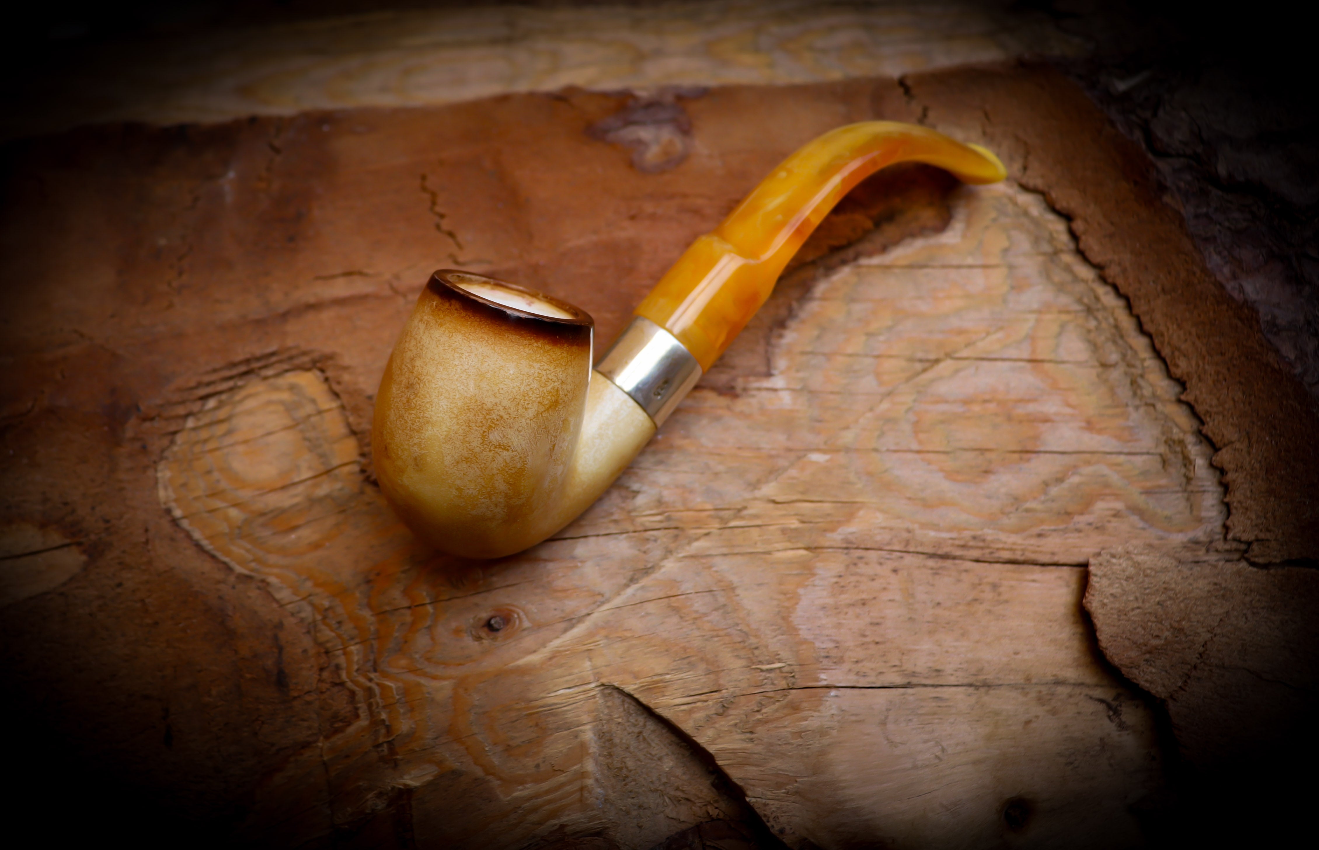 Lee Van Cleef Meerschaum, Silver Smooth Special Handmade Lee Van Cleef Meerschaum Pipe With Leather Case- Astaş Meerschaum