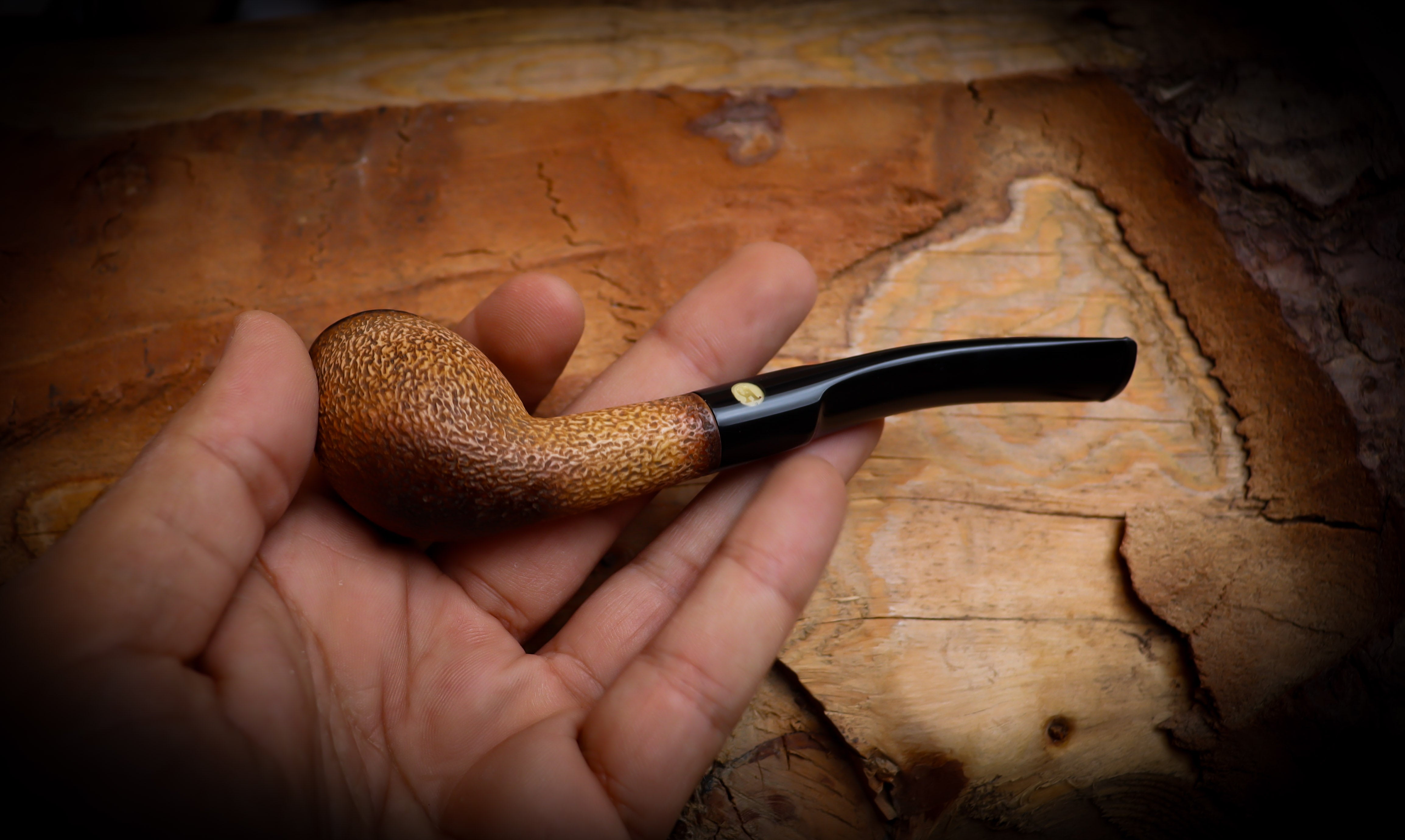 Rusticated Bent Billiard Block Meerschaum Pipe With Leather Case - Astaş Meerschaum