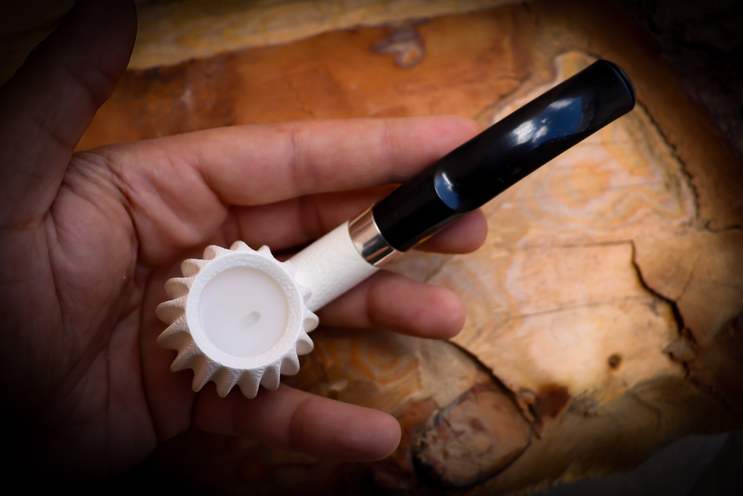 Corrugated Meerschaum Pipe