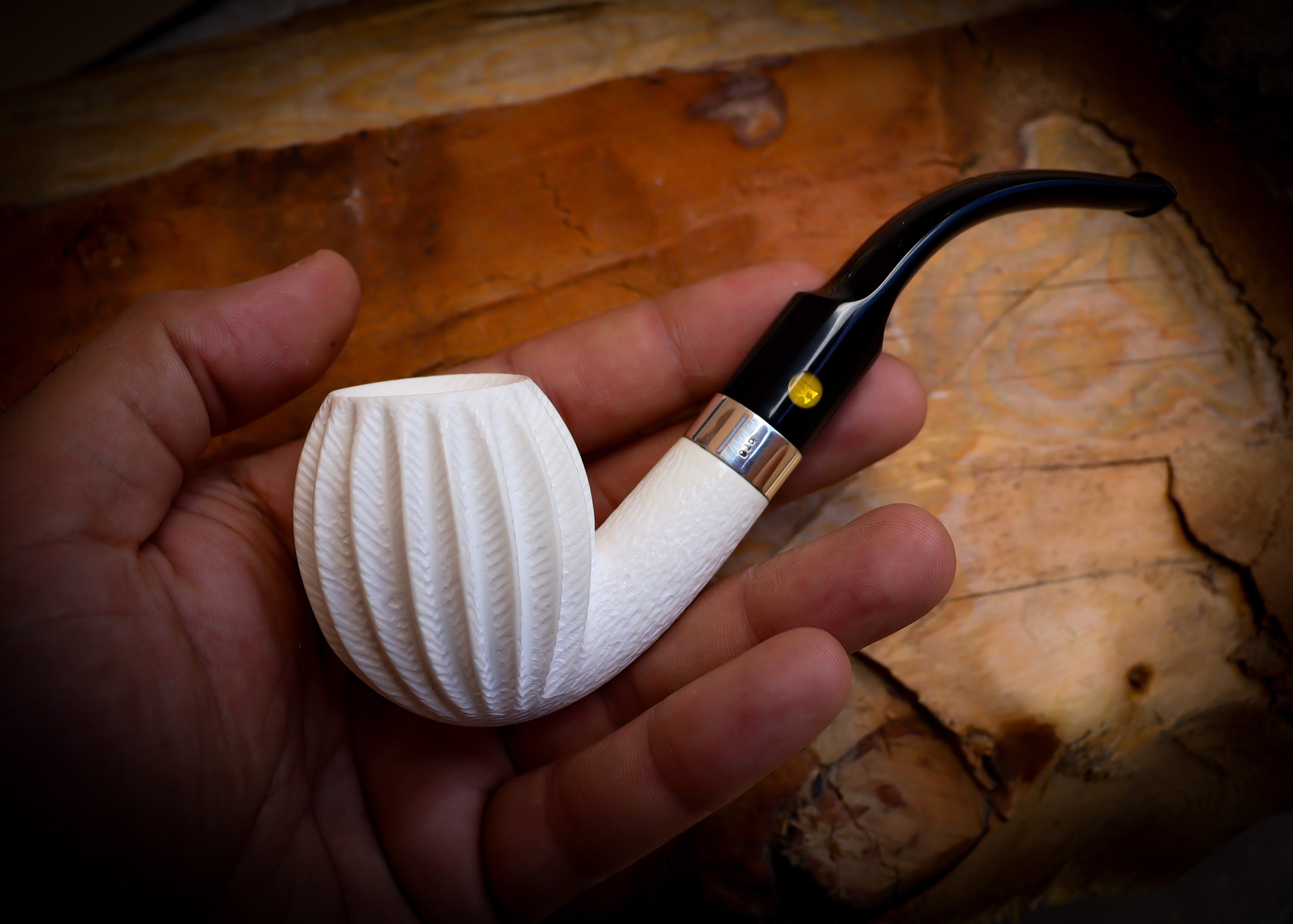 Corrugated Meerschaum Pipe