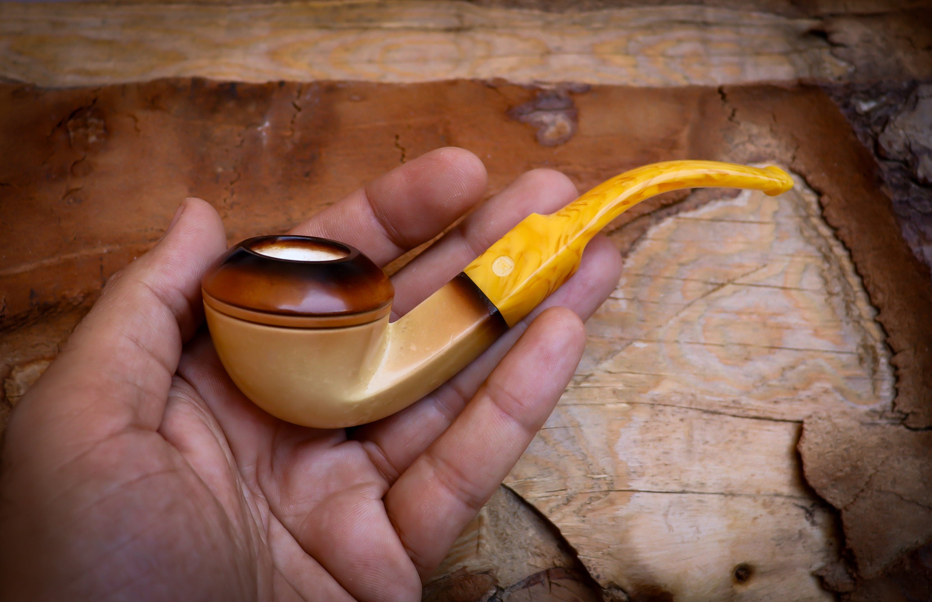 Squat Bulldog Meerschaum Pipe