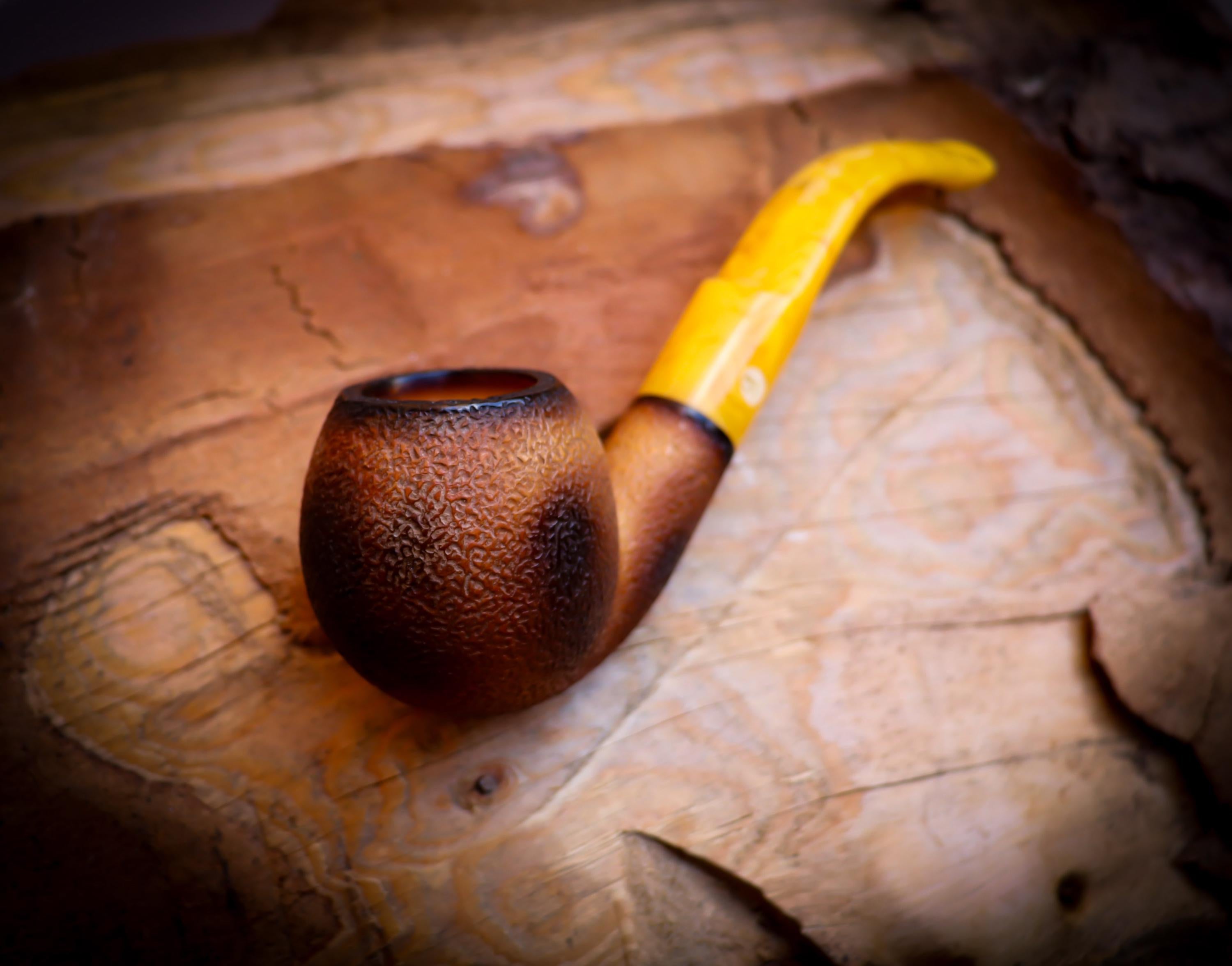 Apple Model Meerschaum Pipe