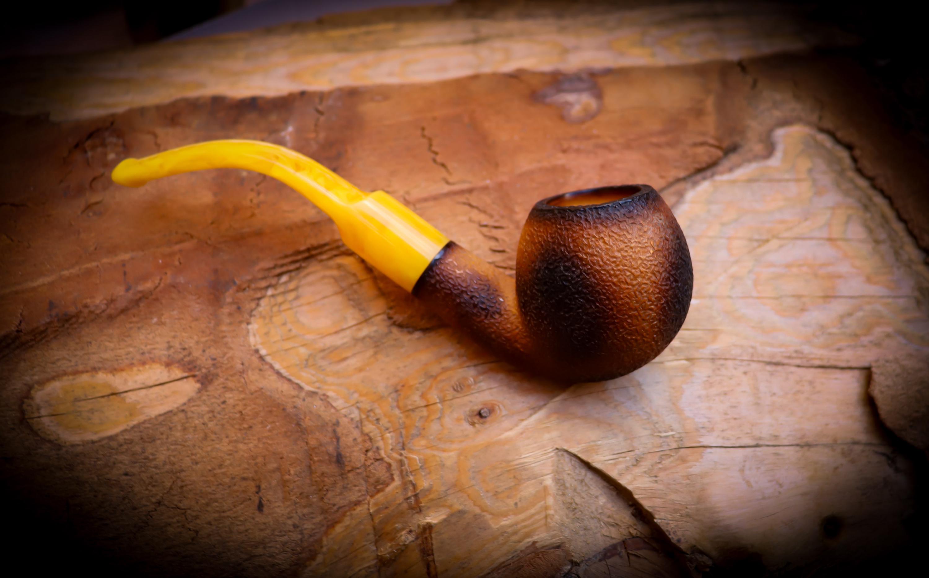 Apple Model Meerschaum Pipe