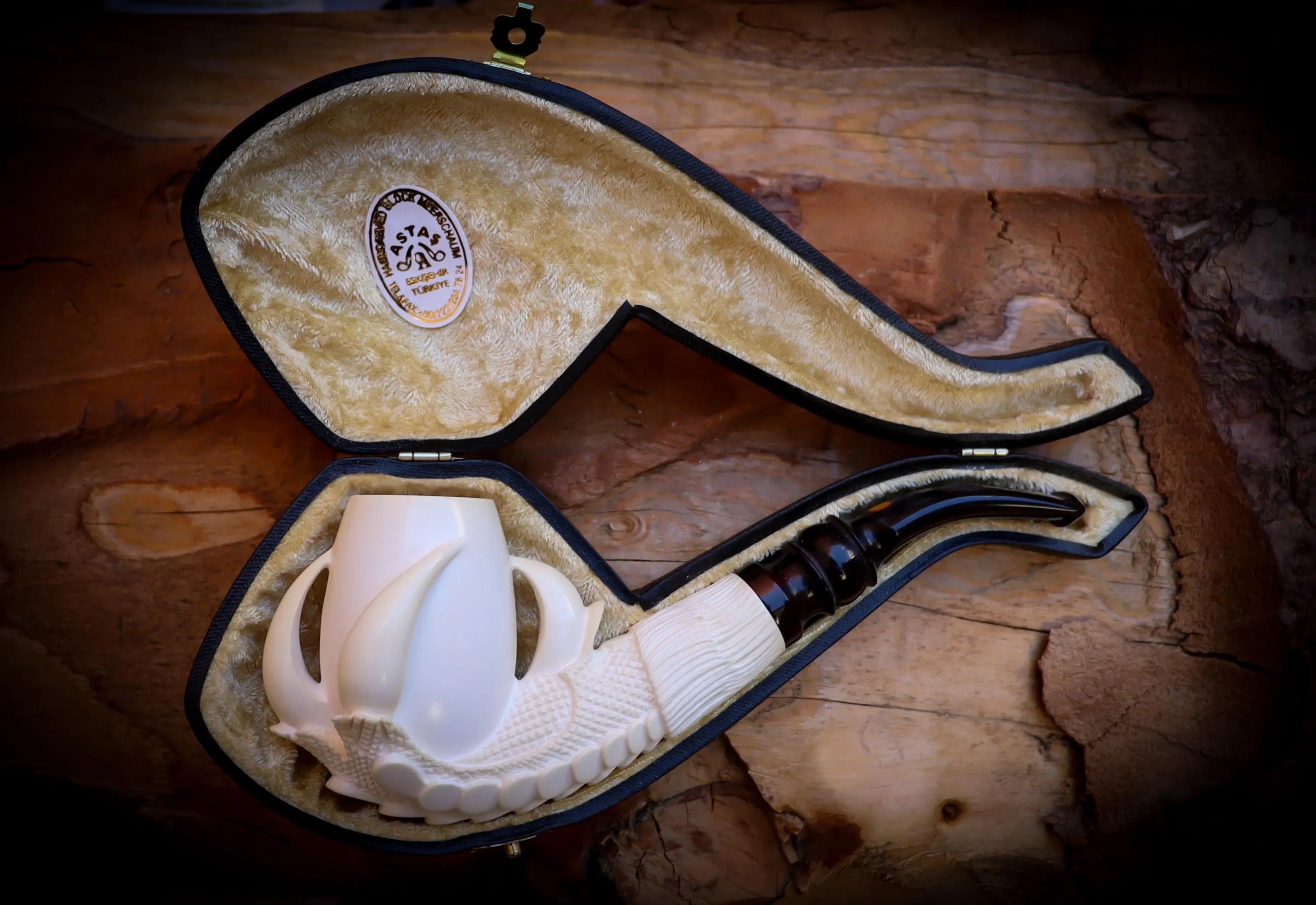 Smooth Special Handmade Large Size Eagle Claw Meerschaum Pipe With Leather Box-Astaş Meerschaum