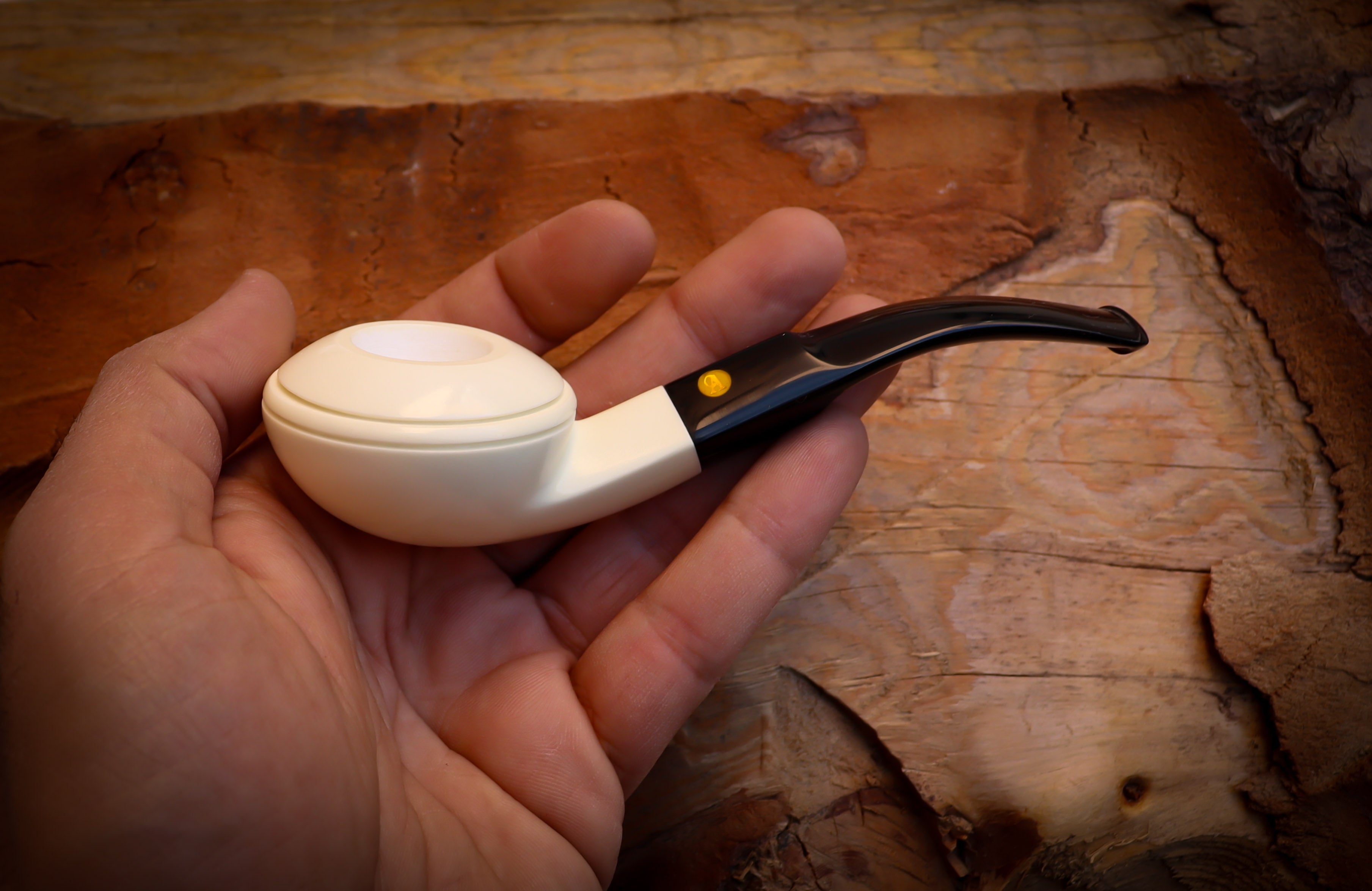 Squat Bulldog Meerschaum Pipe With Leather Box- Astaş Meerschaum
