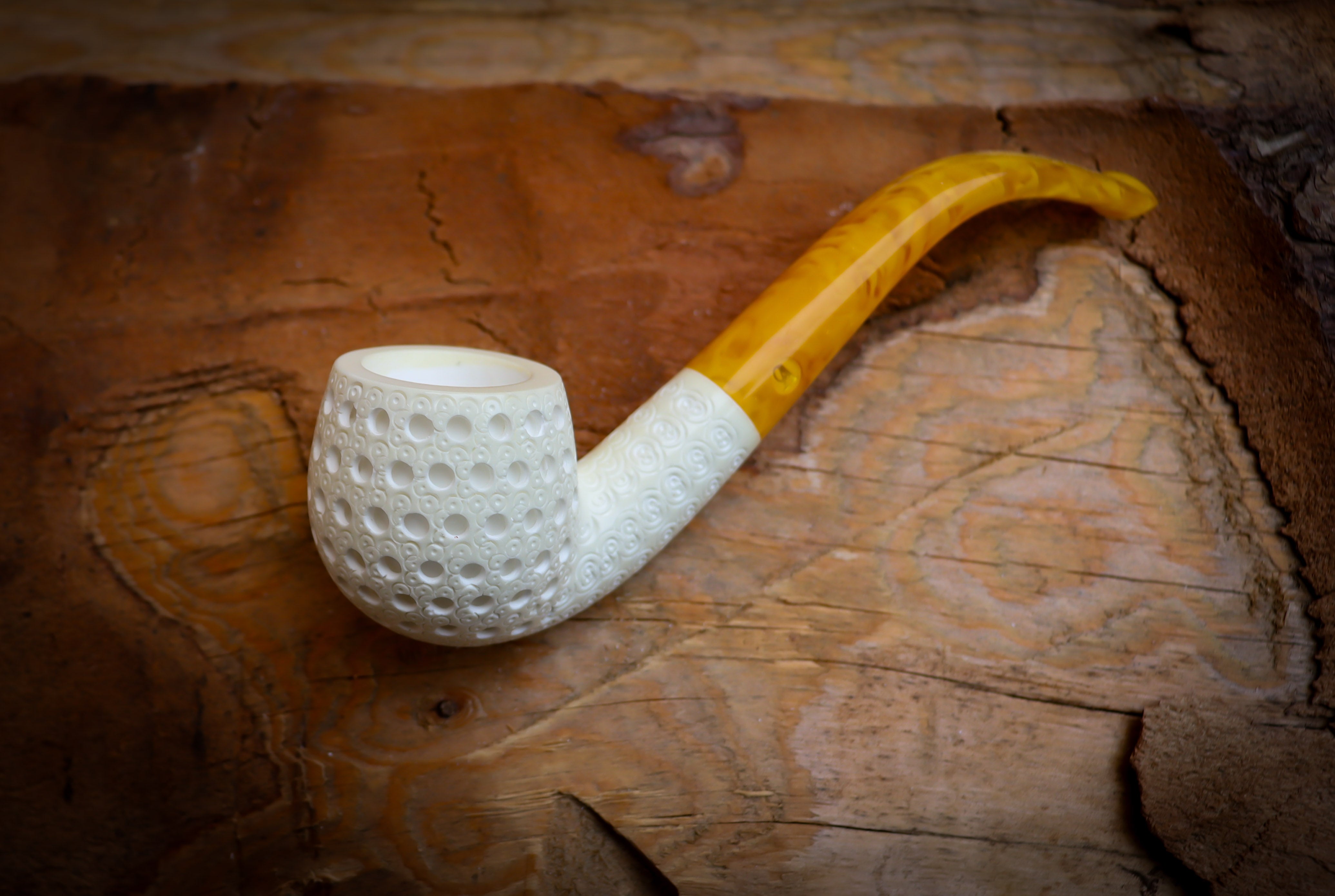 Embriodered Premium Block Bent Meerschaum Pipe With Leather Case-Astaş Meerschaum