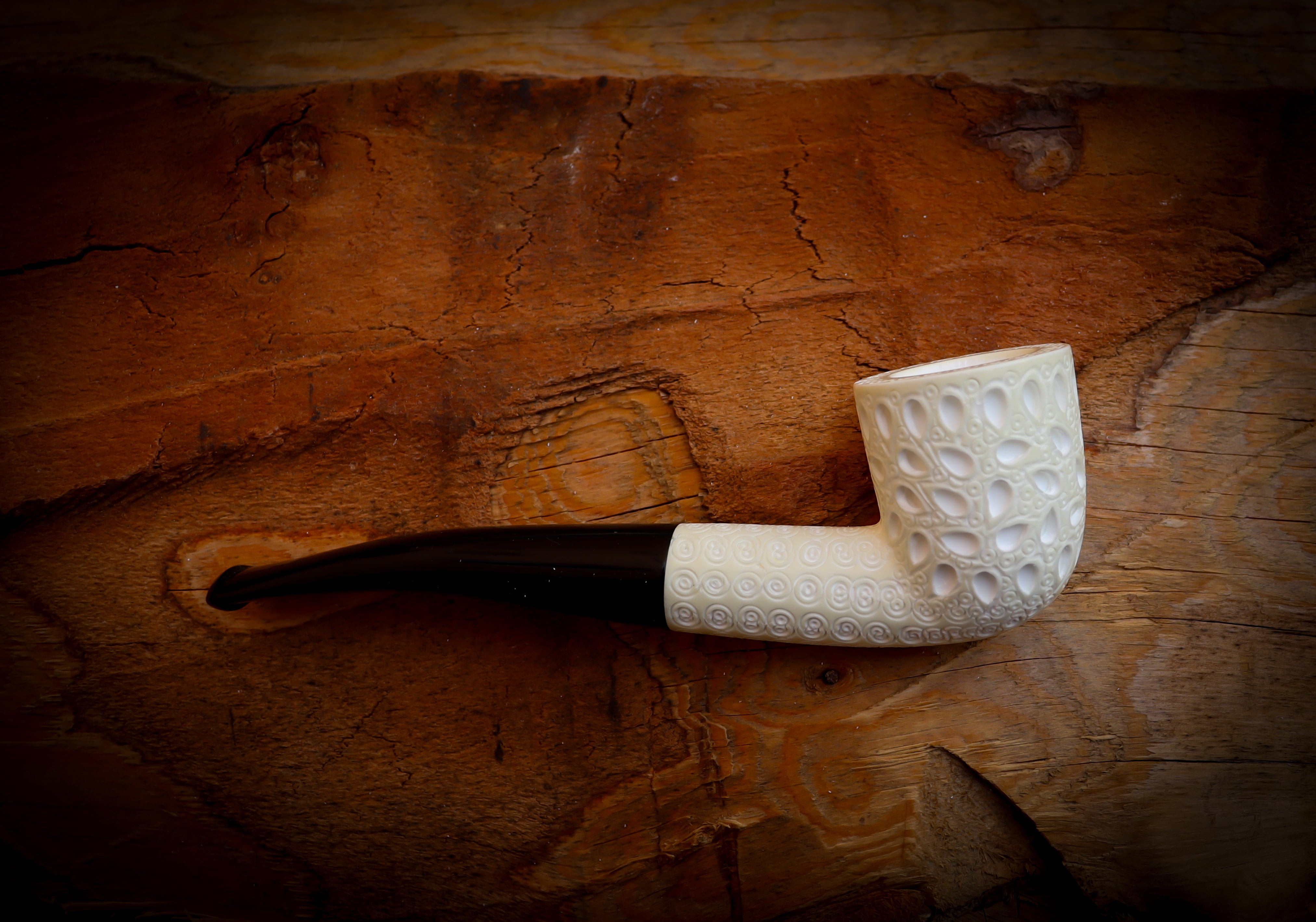 Embriodered Special Handmade Dublin Meerschaum Pipe With Leather Box- Astaş Meerschaum Pipe