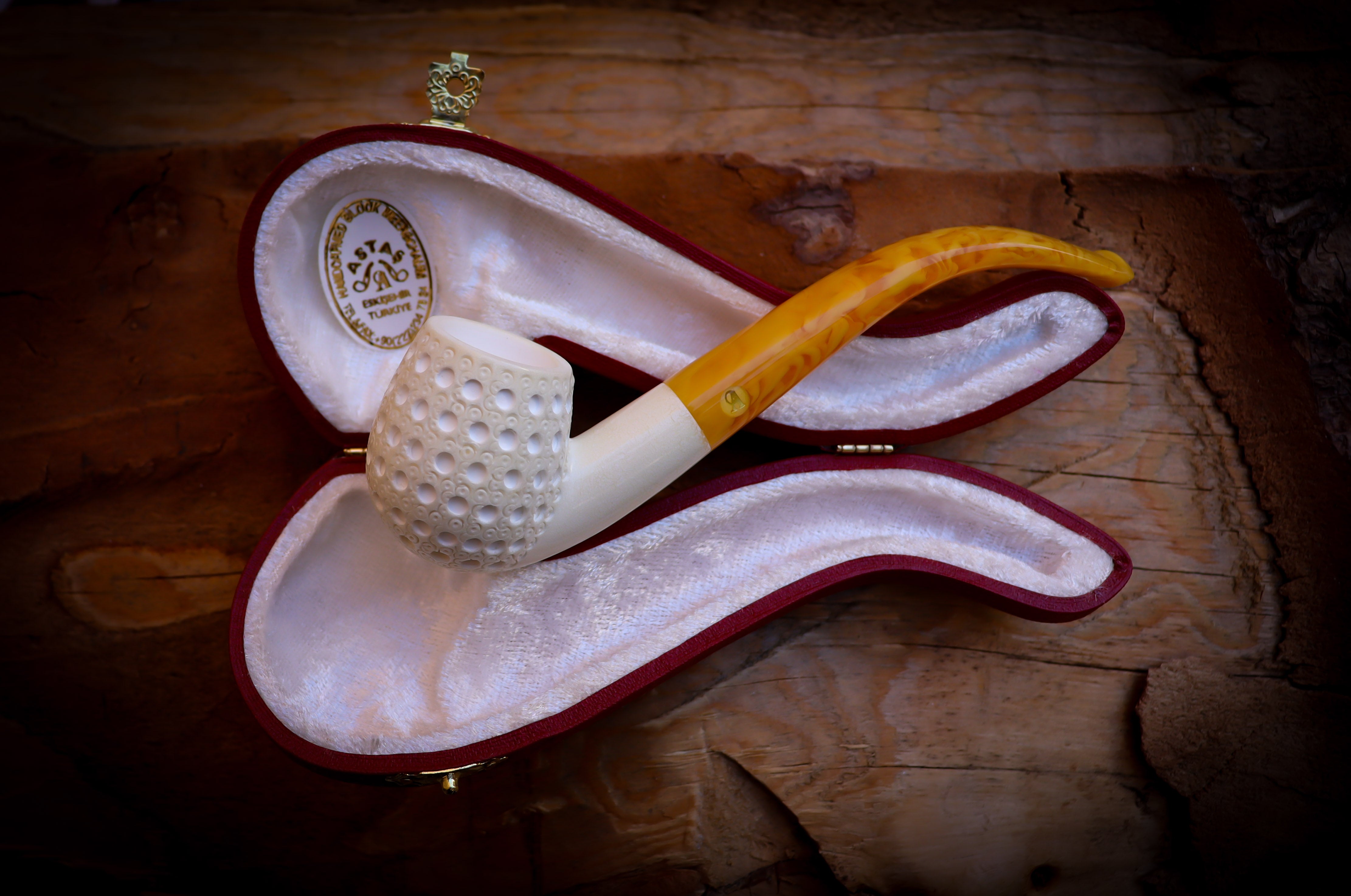 Embriodered Special Handmade Half Bent Block Meerschaum Pipe With Leather Box- Astaş Meerschaum
