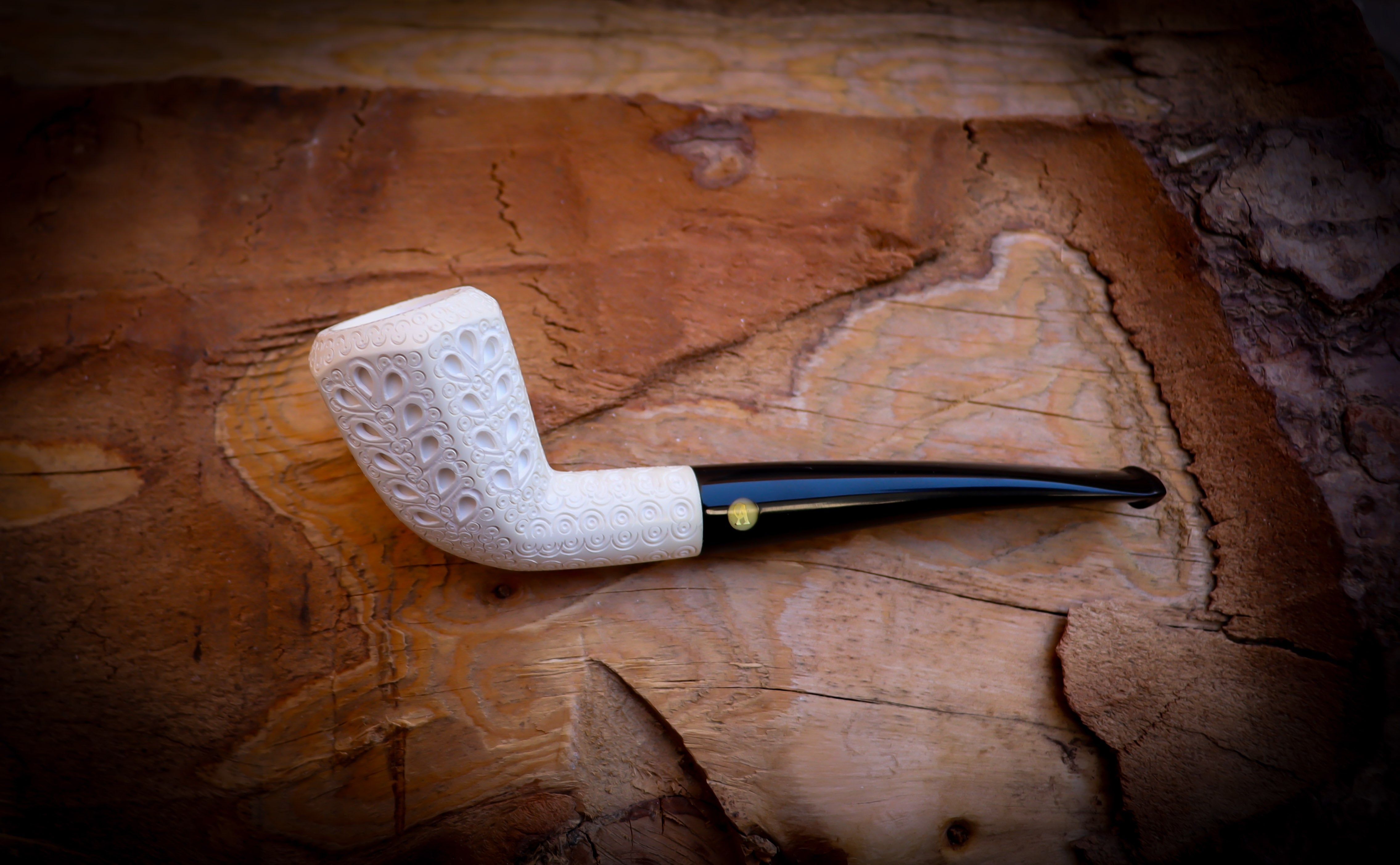 Embriodered Handmade Panel Block Meerschaum Pipe With Leather Box- Astaş Meerschaum