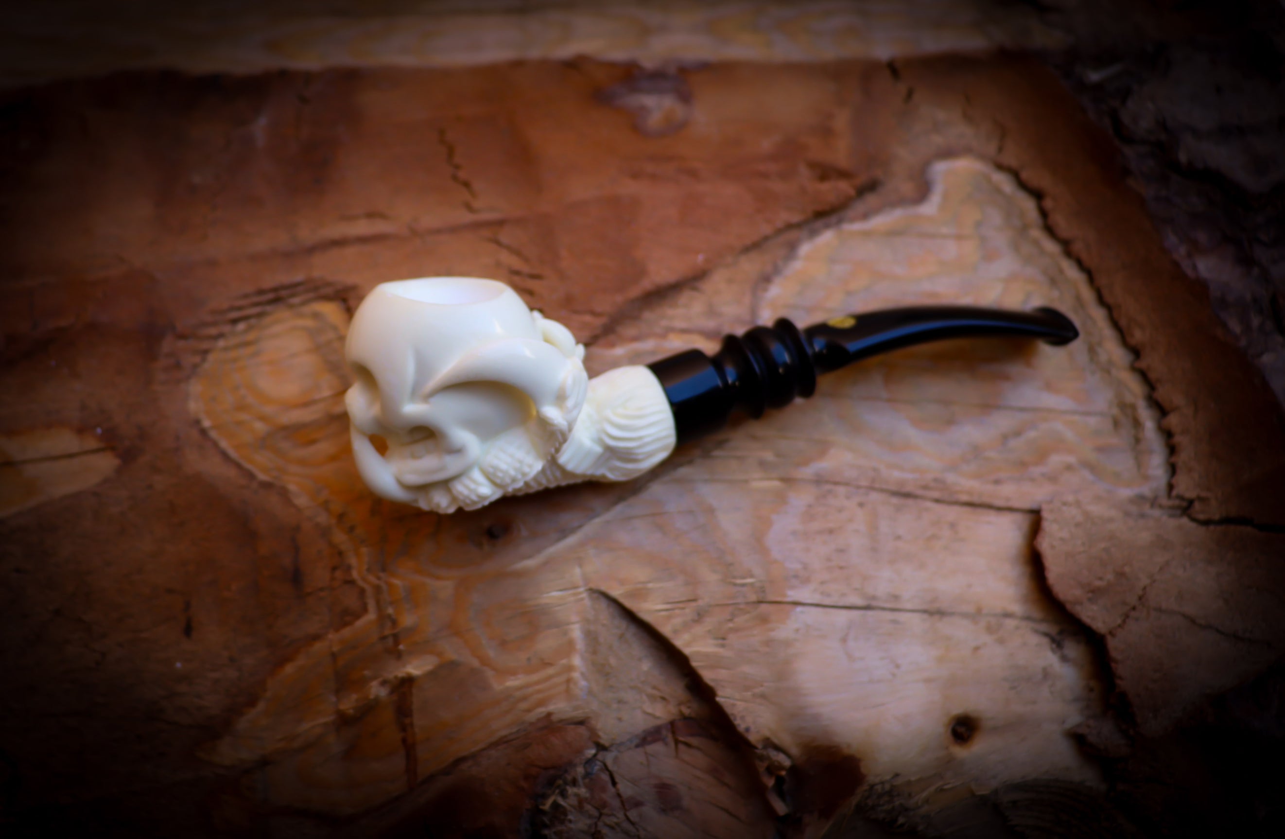 Skull in Eagle Claw Meerschaum, Special Handmade Skull in Eagle claw Meerschaum Pipe With Leather Box-Astaş Meerschaum