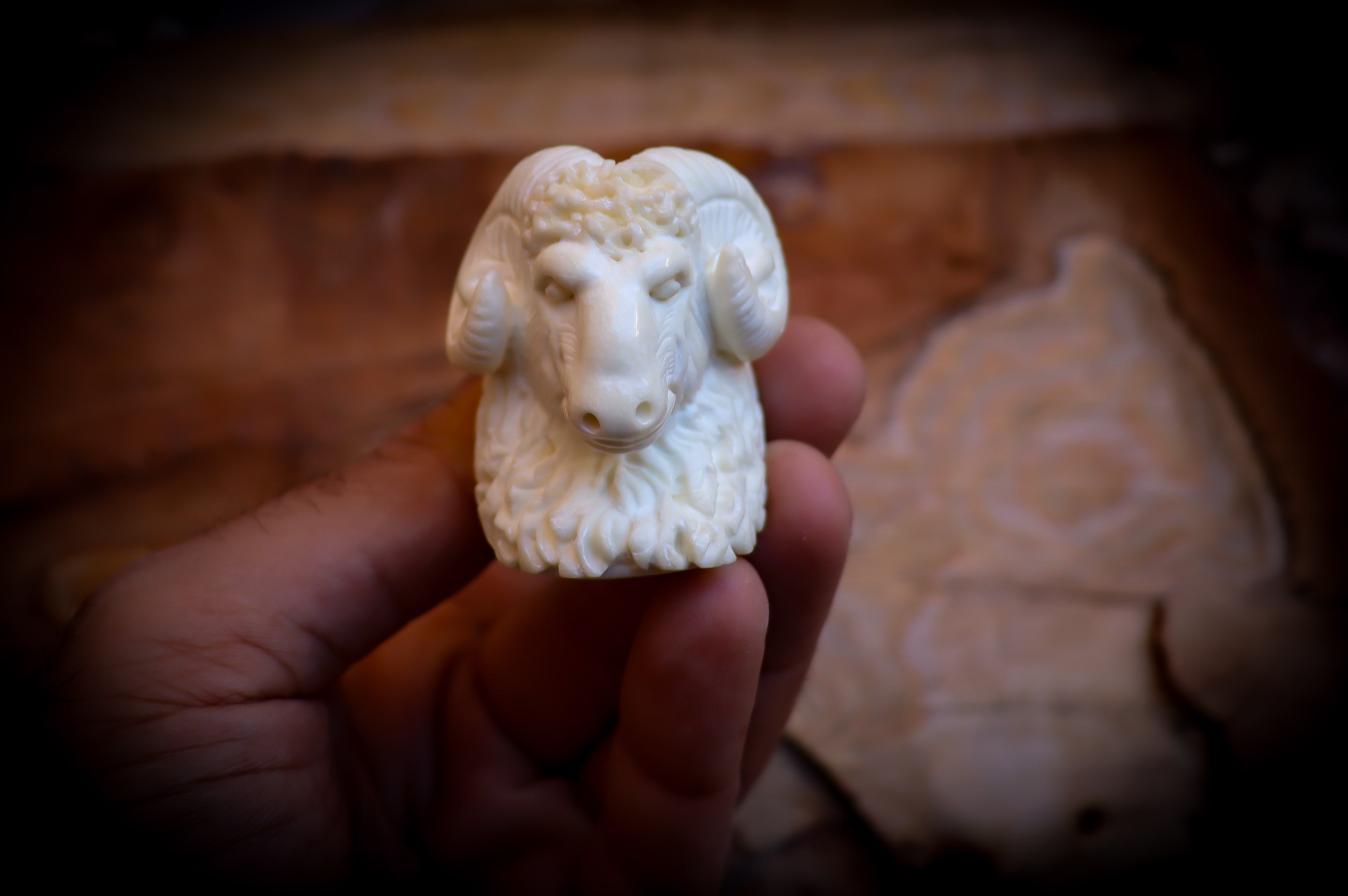 Buffalo Meerschaum, Special Handmade Buffalo Meerschaum Pipe With Leather Box- Astaş Meerschaum
