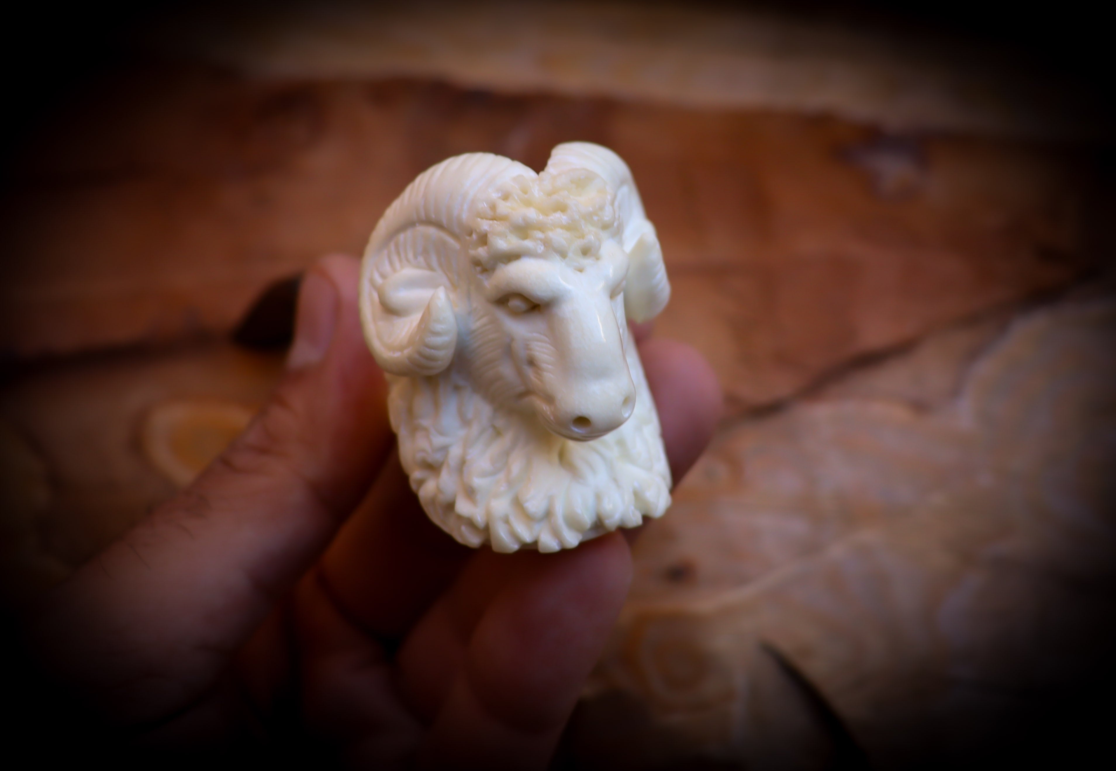 Buffalo Meerschaum, Special Handmade Buffalo Meerschaum Pipe With Leather Box- Astaş Meerschaum