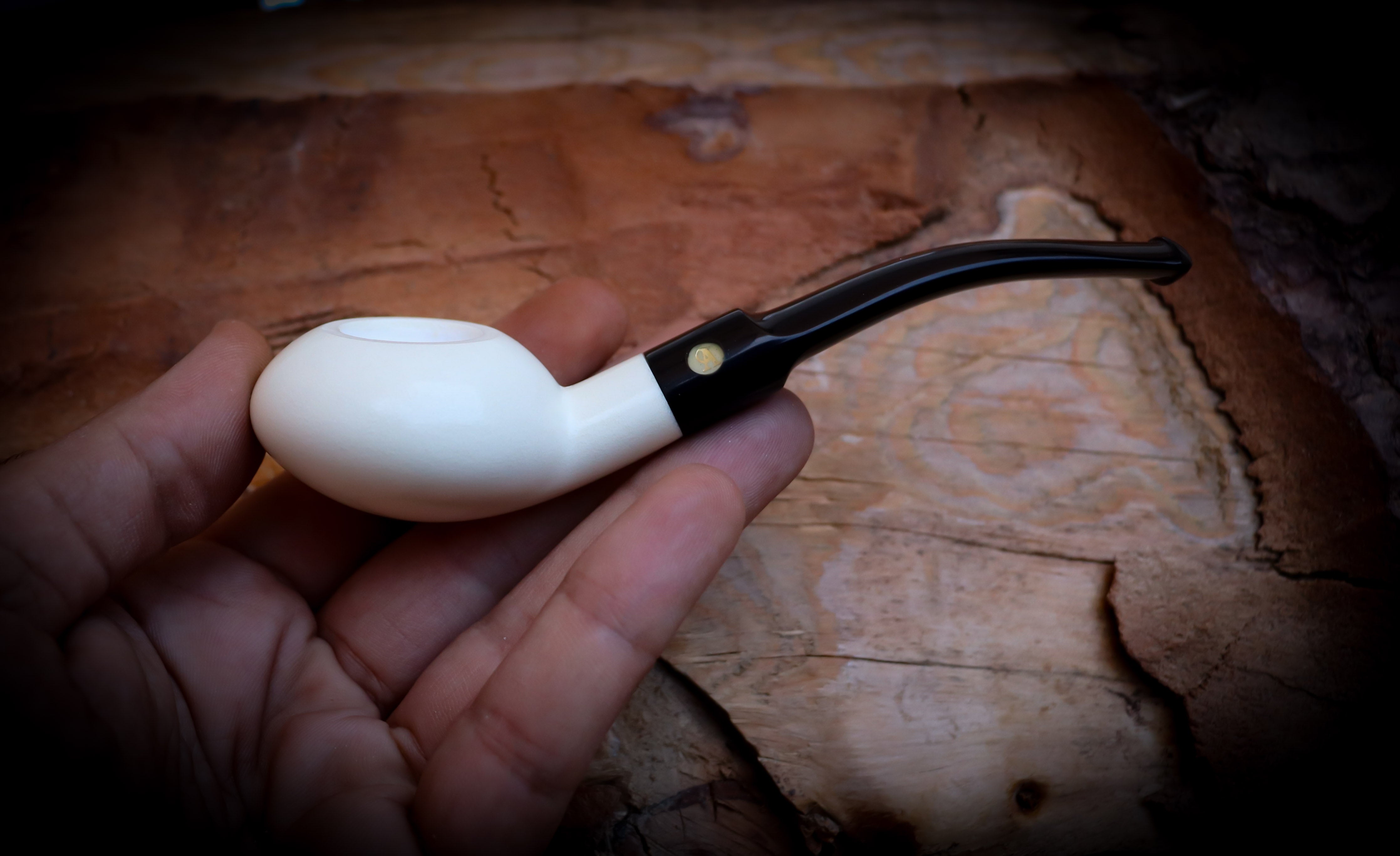 Smooth Handmade Squat Tomato Block Meerschaum Pipe With Leather Case- Astaş Meerschaum