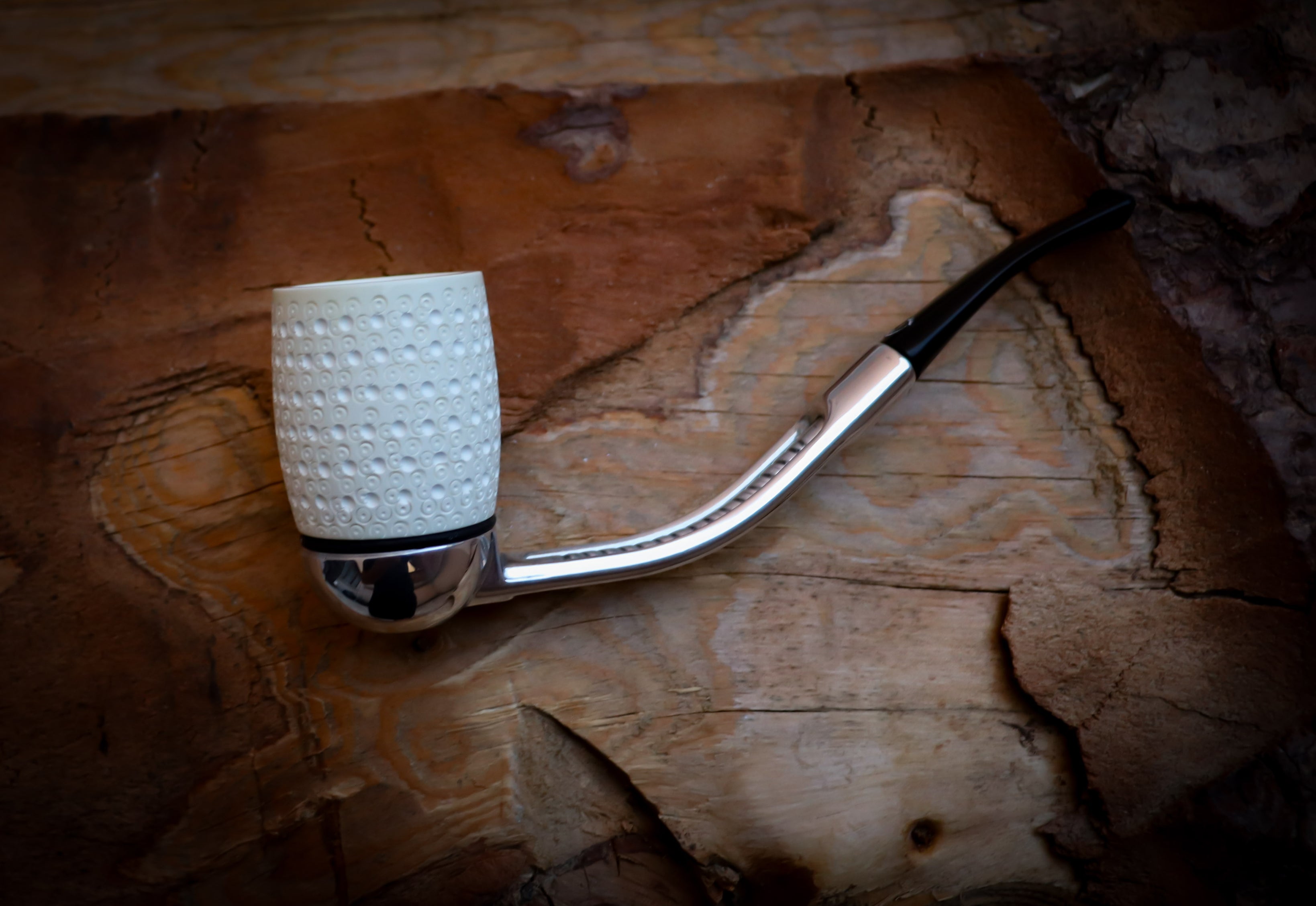 Falcon Bowl, Embriodered Billard Falcon Bowl Meerschaum Pipe - Astaş Meerschaum (The body in the pictures is for visual purposes only.)