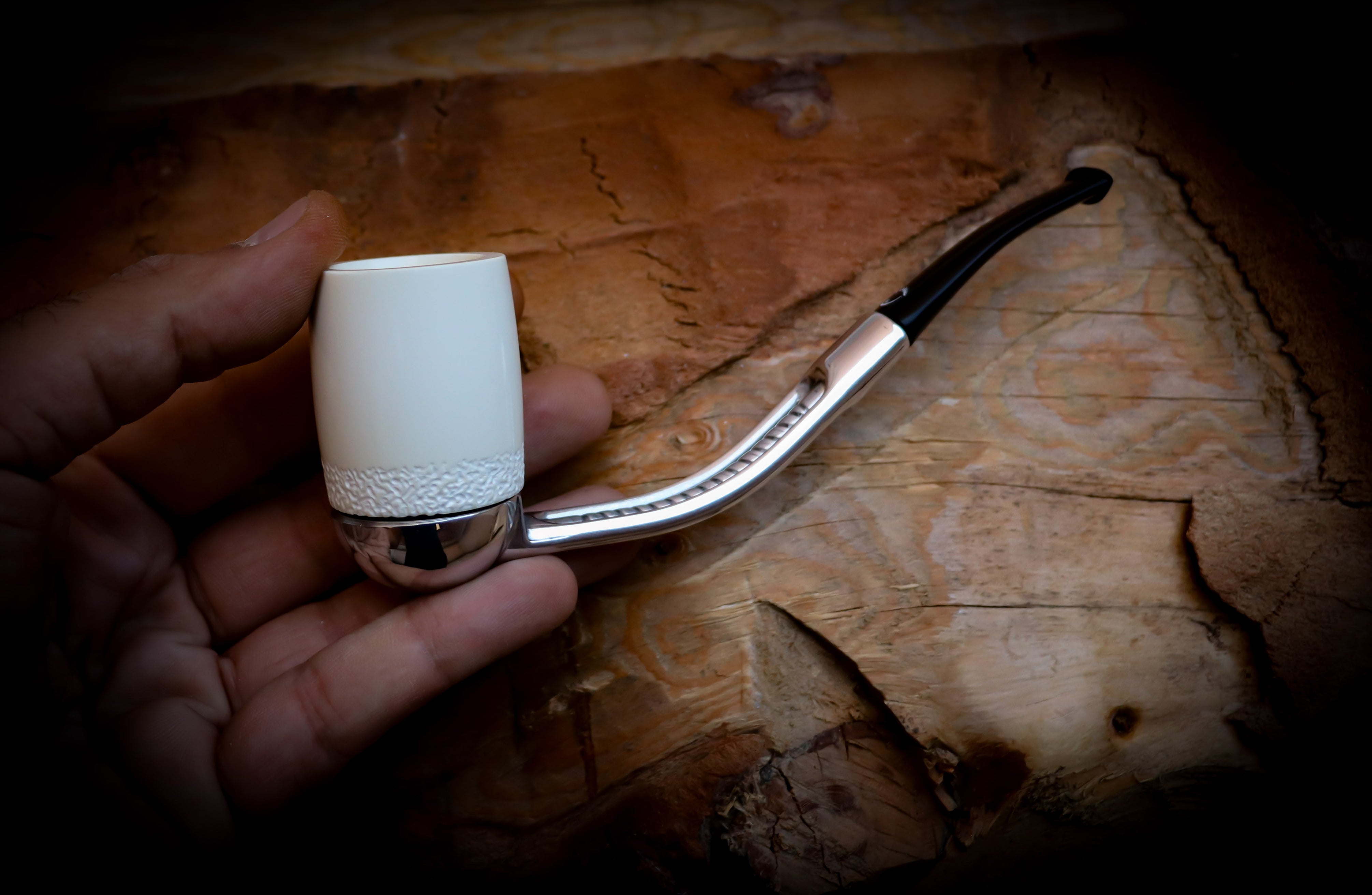 Falcon Bowl, Smooth Billard Falcon Bowl Meerschaum Pipe - Astaş Meerschaum (The body in the pictures is for visual purposes only.)