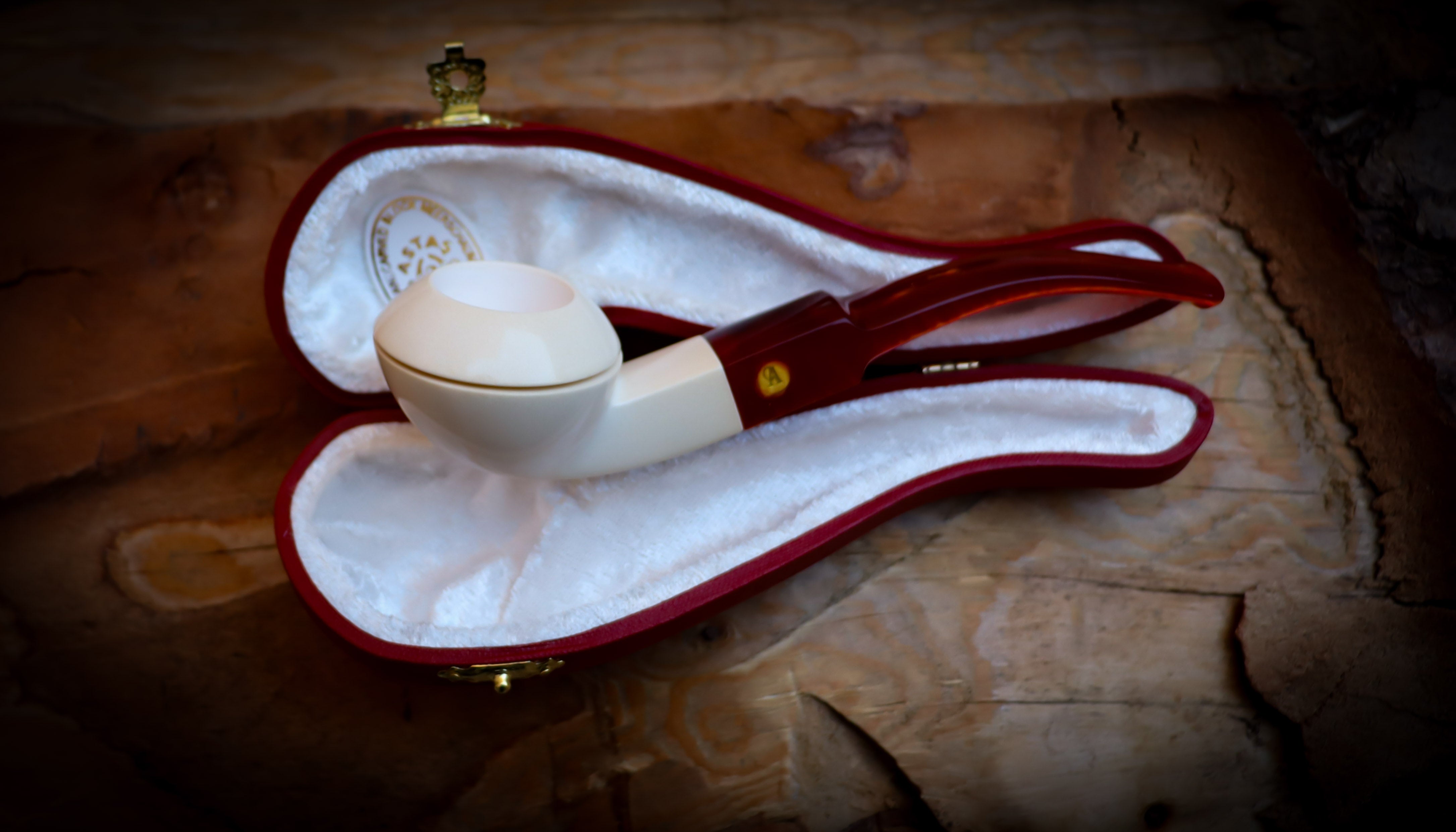 Squat Bulldog, Smooth Special Handmade Squat Bulldog Meerschaum Pipe With Leather Box-Astaş Meerschaum