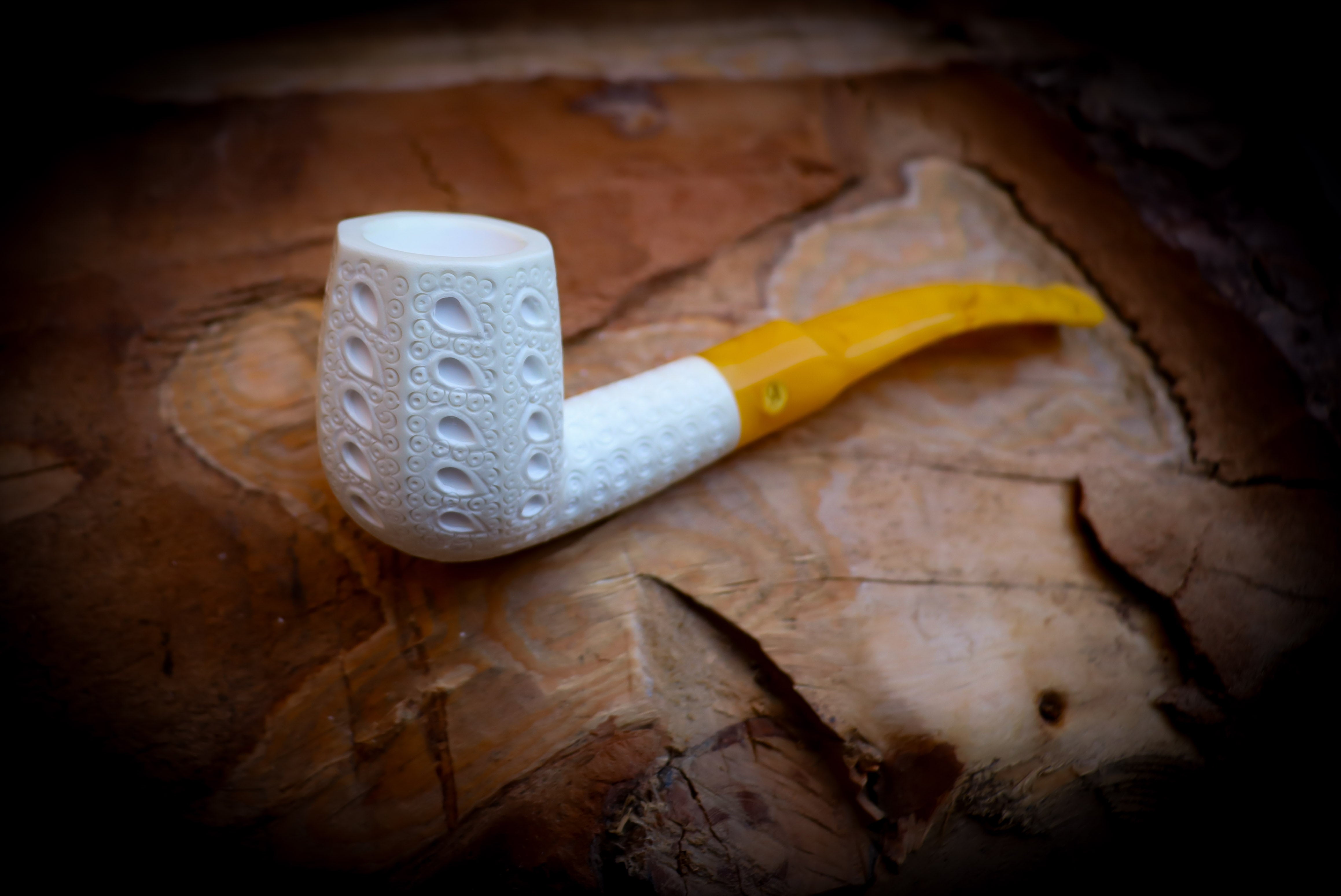 Unique Embroidered Handmade Panel Block Meerschaum Pipe | Collectible with Leather Case – Astaş Meerschaum