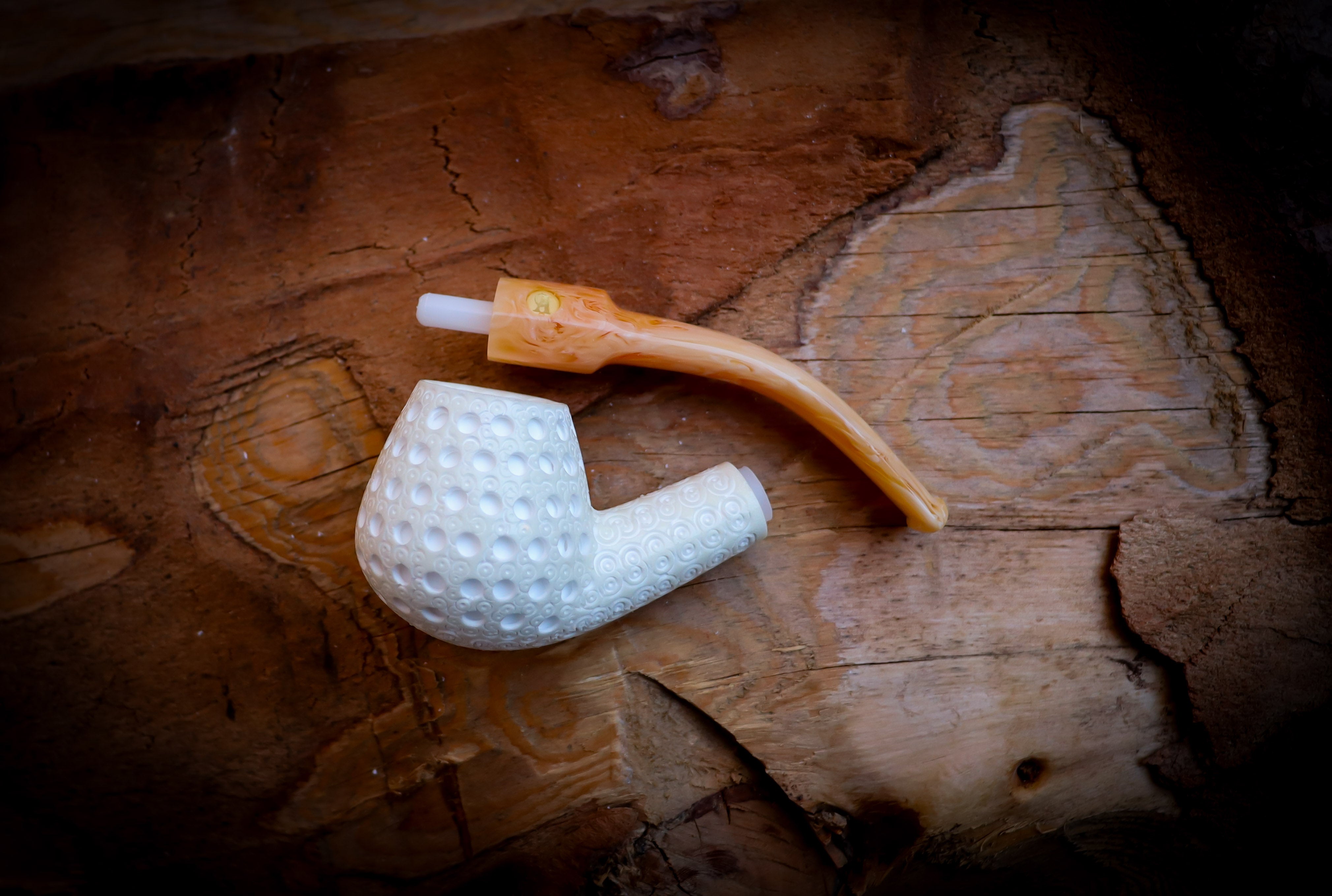 Embriodered Special Handmade Freehand Meerschaum Pipe With Leather Box- Astaş Meerschaum