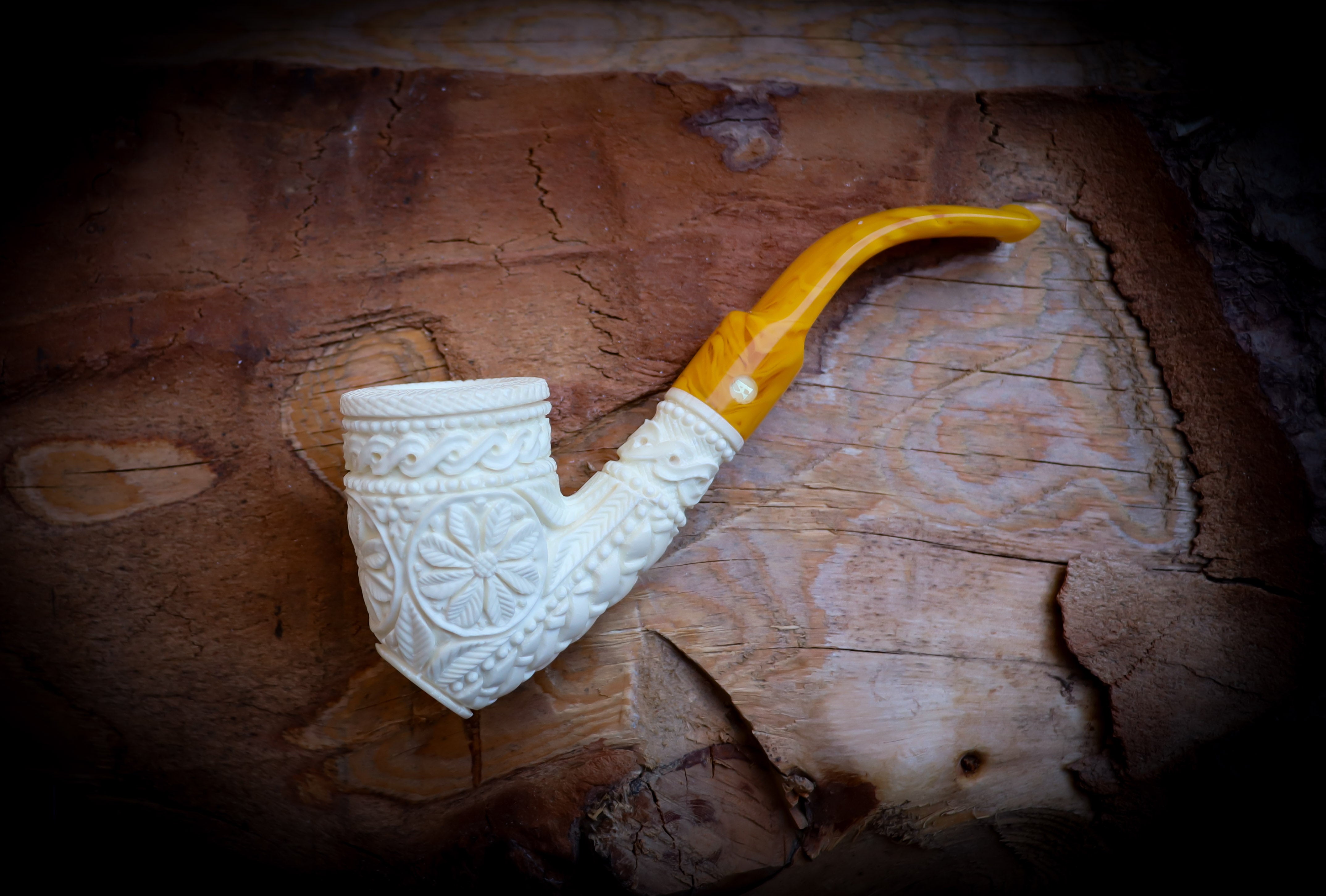Floral Patterned Meerschaum, Special Handmade Poker Meerschaum Pipe With Leather Box-Astaş Meerschaum
