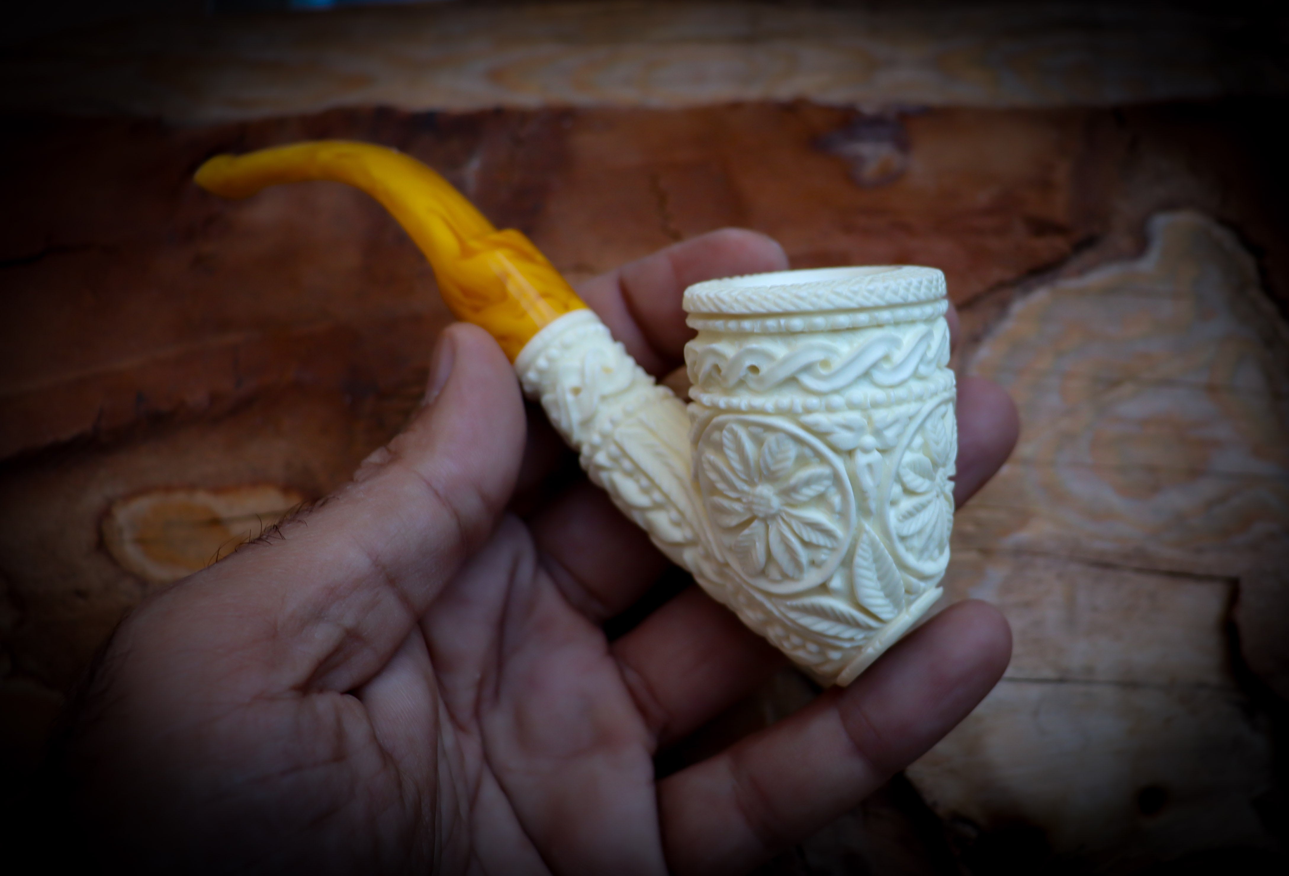 Floral Patterned Meerschaum, Special Handmade Poker Meerschaum Pipe With Leather Box-Astaş Meerschaum