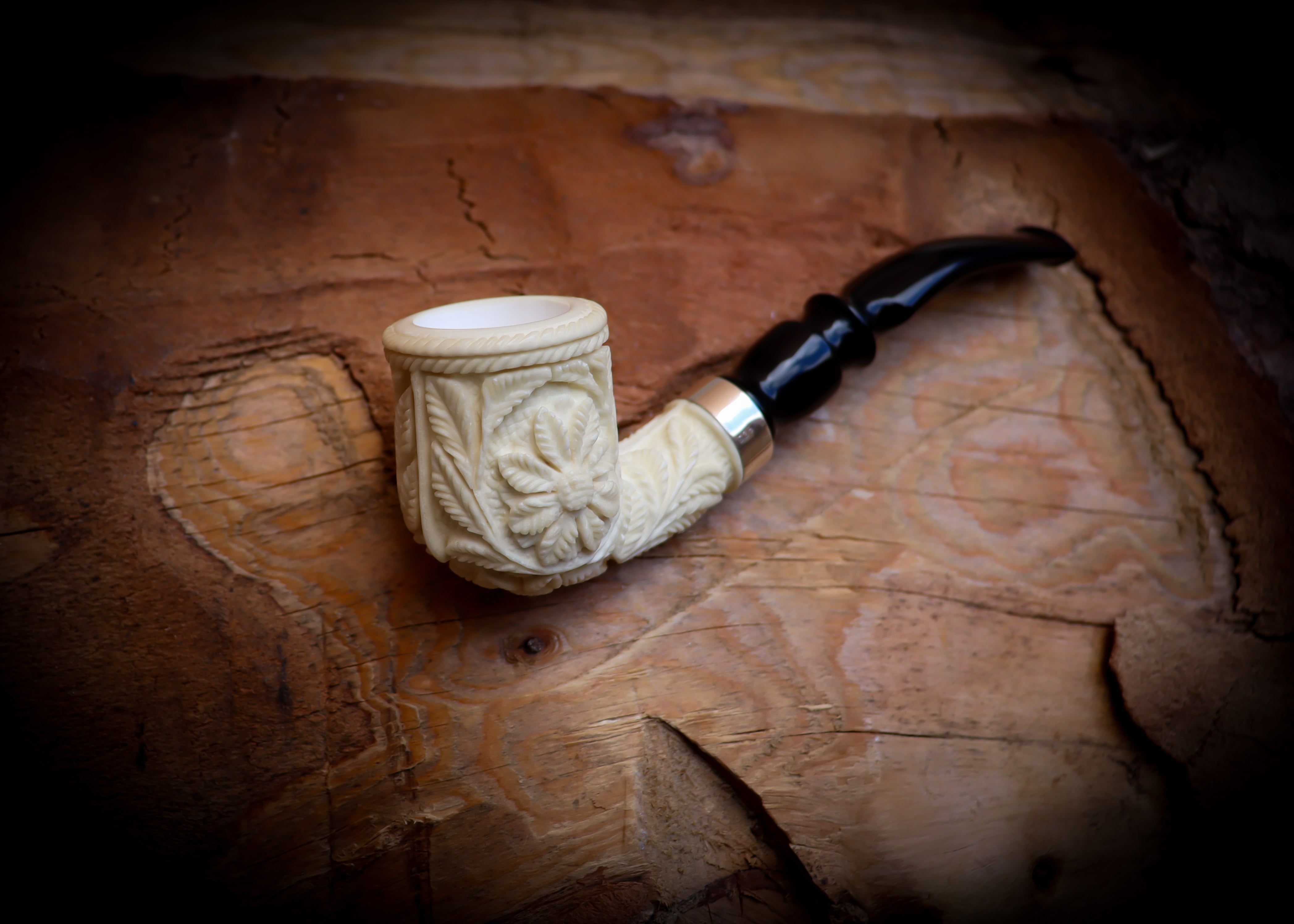 Floral Patterned Meerschaum, Special Handmade Block Meerschaum Pipe With Leather Box-Astaş Meerschaum