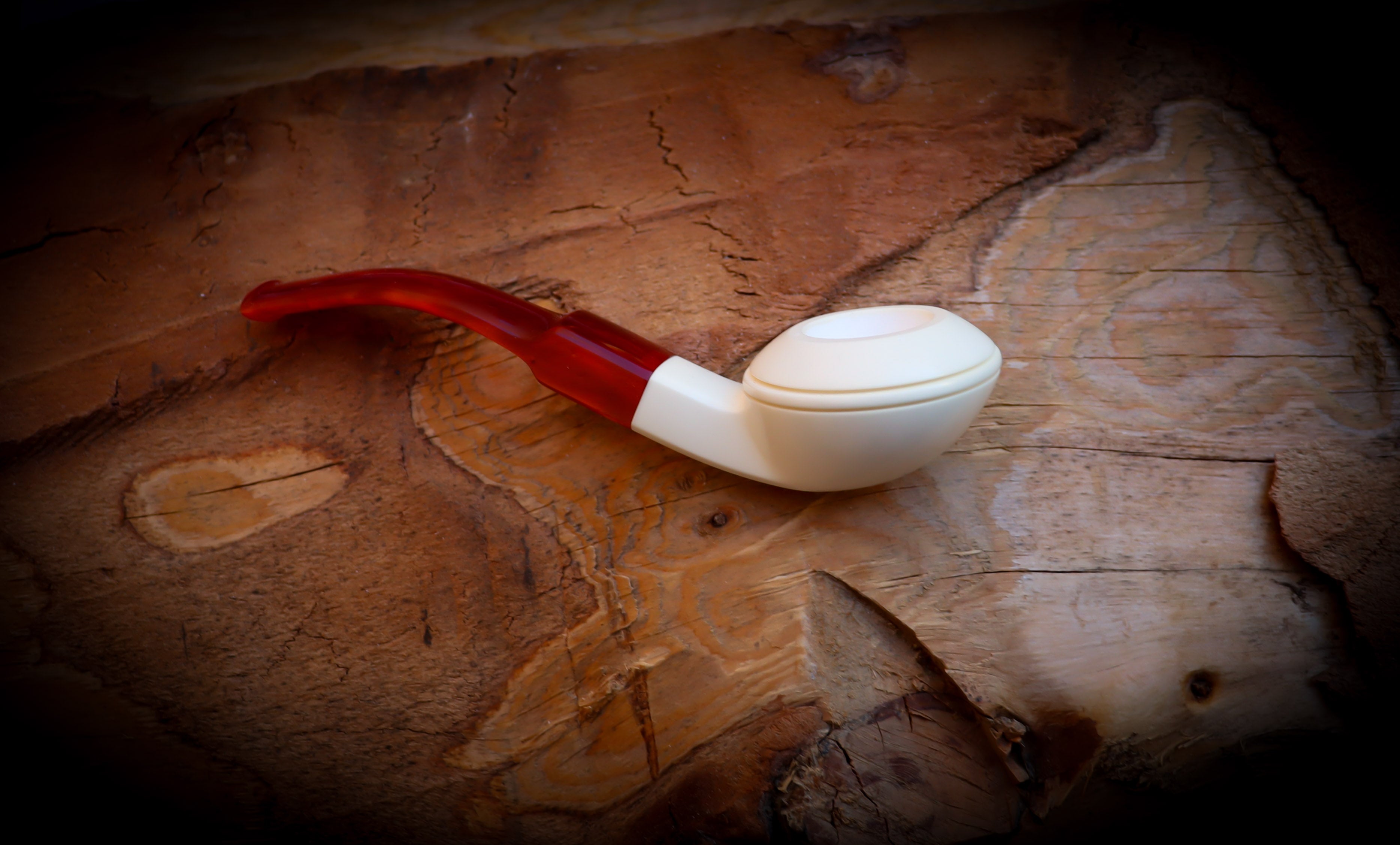 Rhodesian Meerschaum, Smooth Handmade Squat Bulldog Block Meerschaum Pipe With Leather Box- Astaş Meerschaum