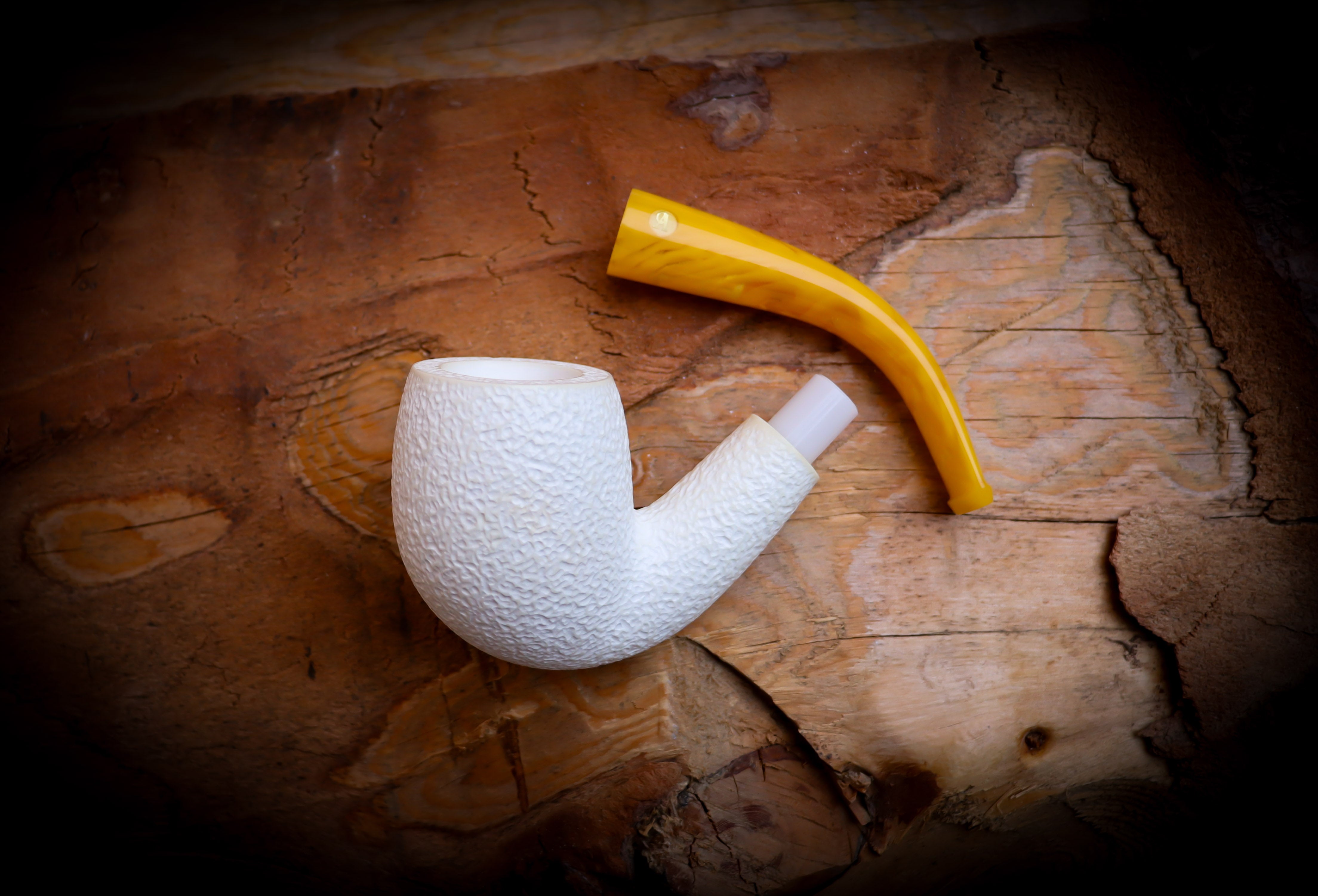 9MM Meerschaum, Rustic Patterned Special Handmade Half Bent Block Meerschaum Pipe With Leather Box- Astaş Meerschaum