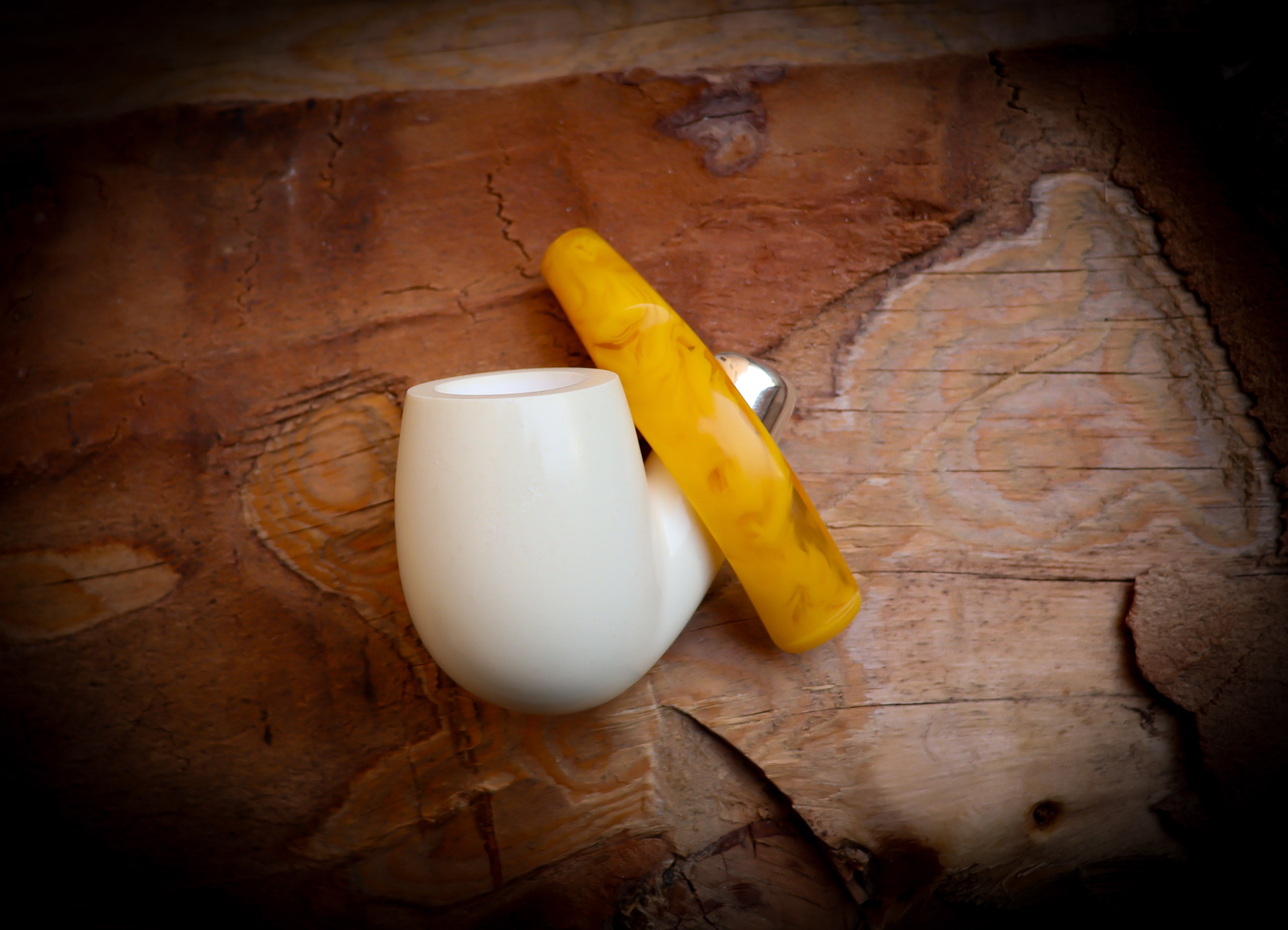 Translucent A+++,9MM Filtered Silver Spigot Smooth Special Handmade Bent Apple Block Meerschaum Pipe With Leather Box-Astaş Meerschaum
