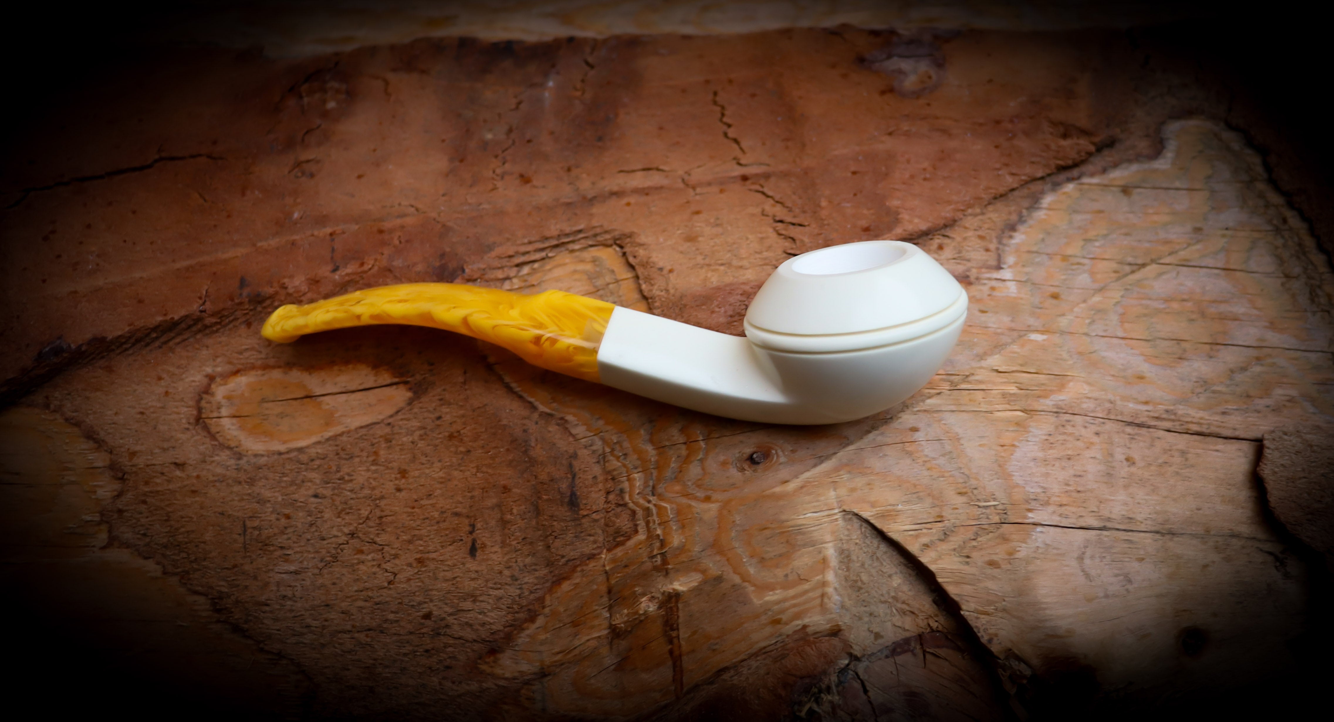 Rhodesian Meerschaum, Handmade Squat Bulldog Premium Block Meerschaum Pipe With Leather Case-Astaş Meerschaum