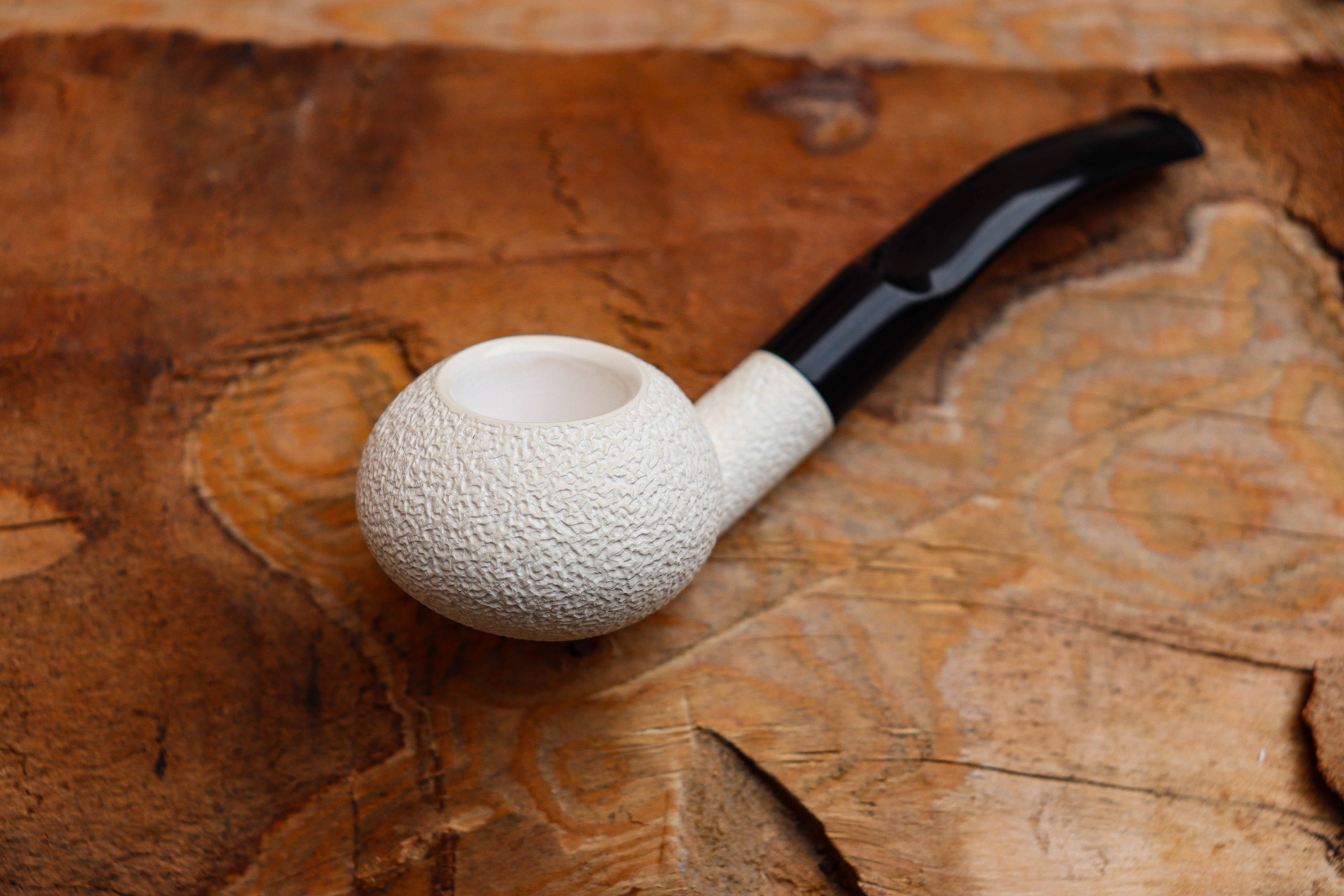 Handmade Astaş Meerschaum Pipes,Squat Tomato, Rustic Carved, Fitted Case